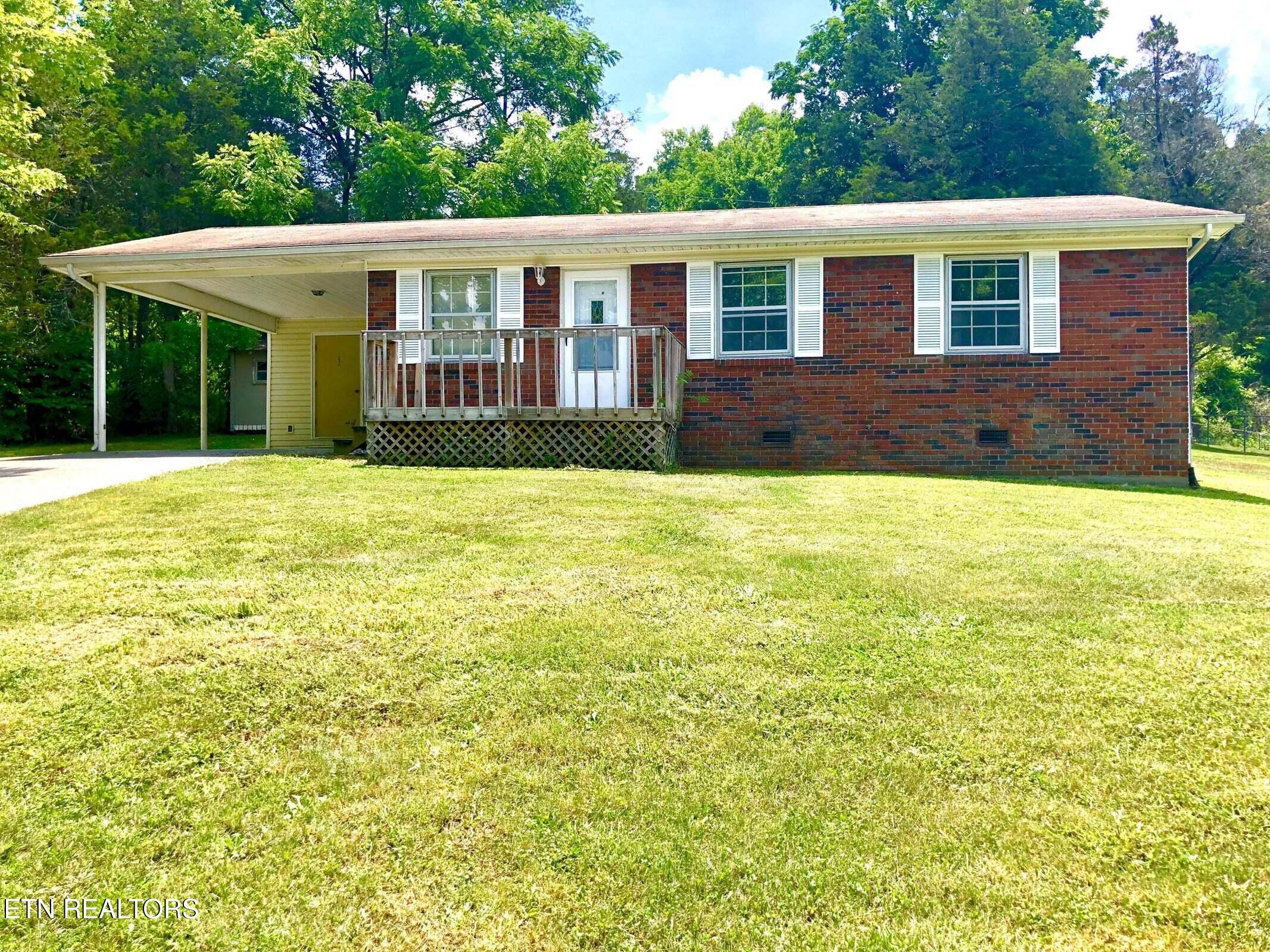 153 Lincoln Drive — photo