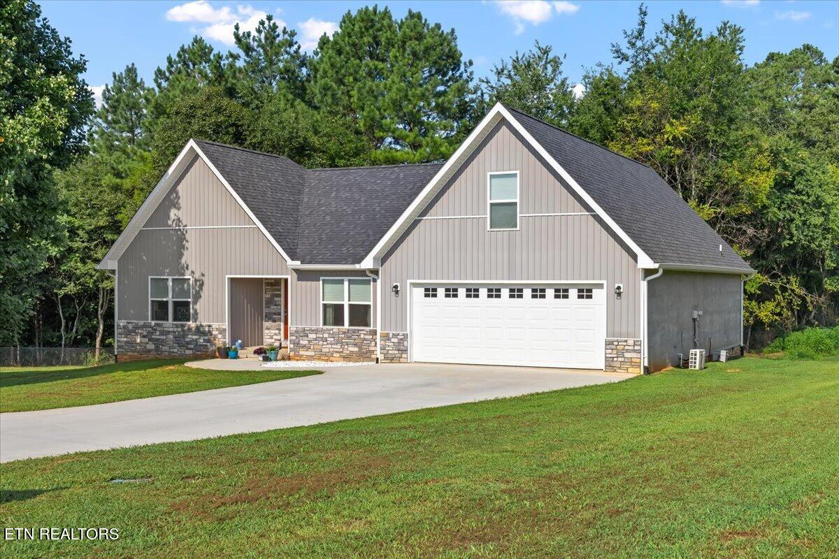 132 Highland Drive — photo