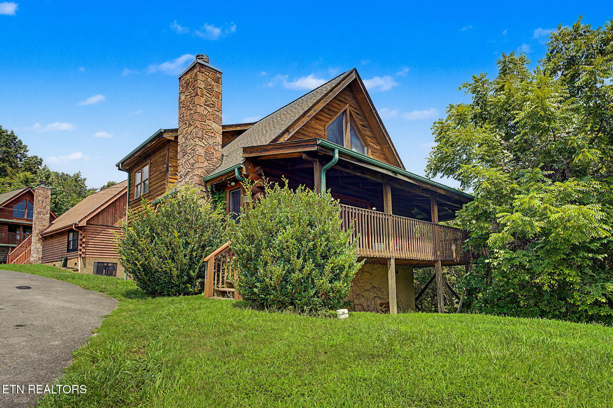 2223 Eagle Feather Drive — photo