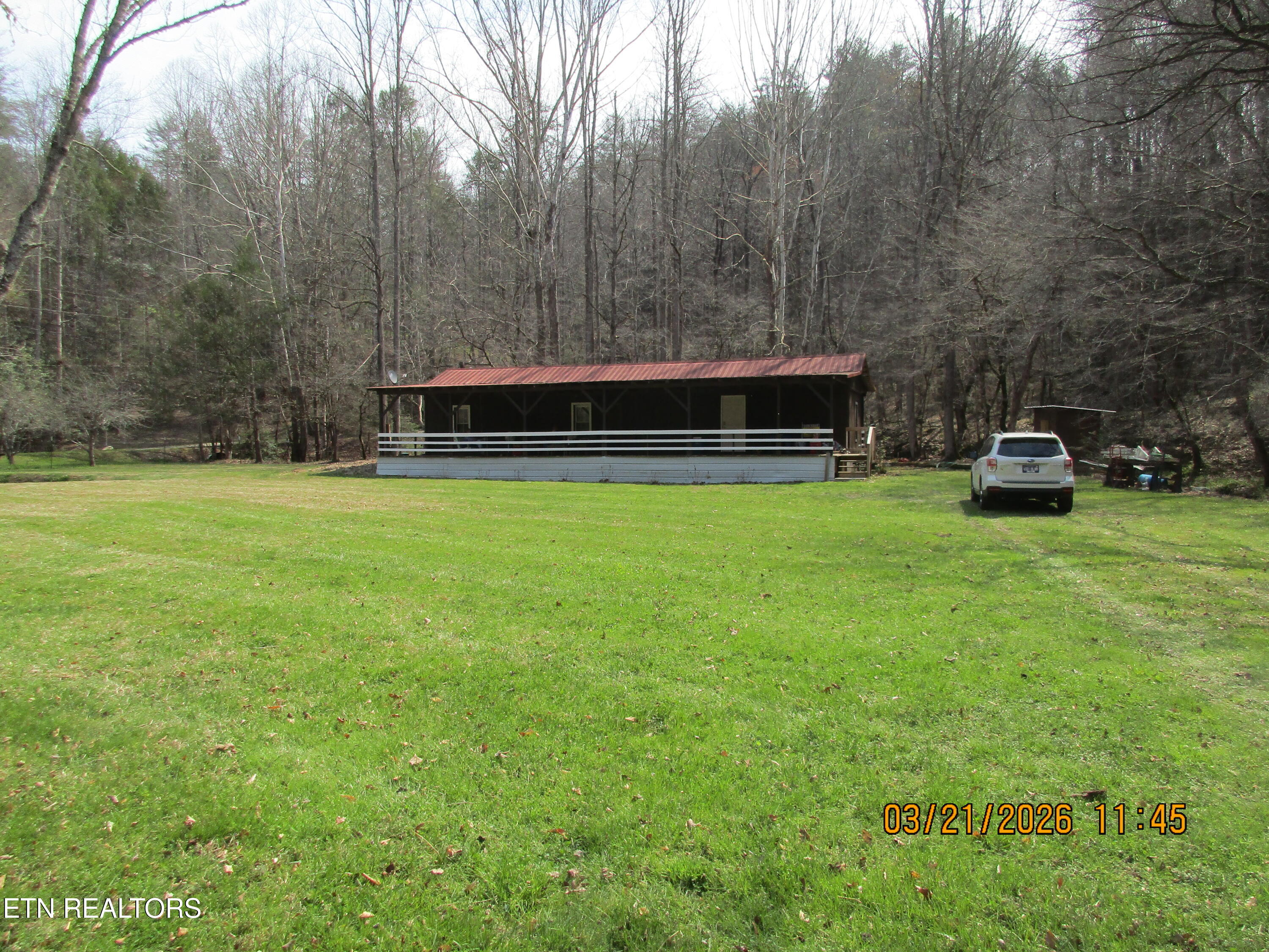 4902 Bogard Rd — photo