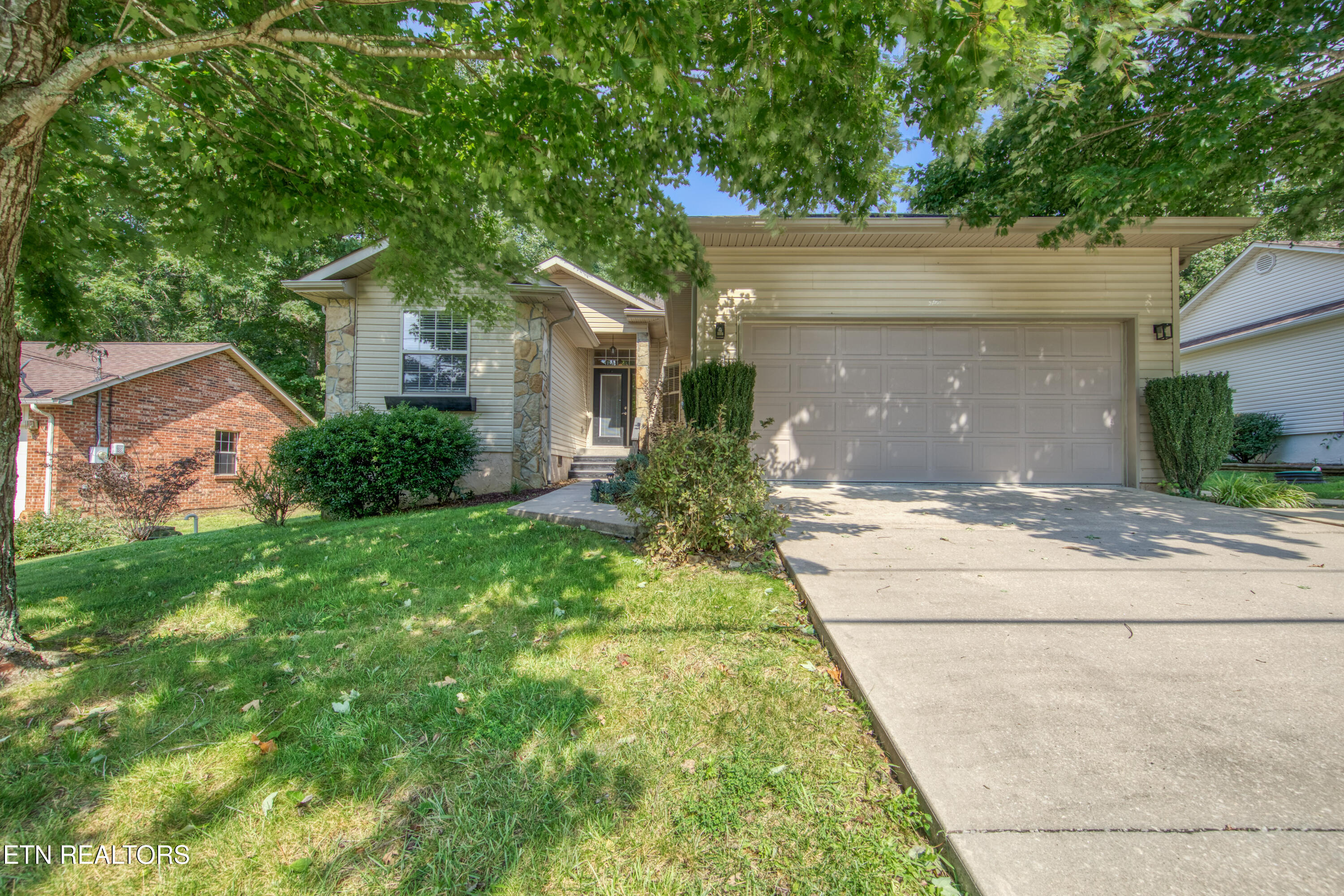 178 Snead Drive — photo
