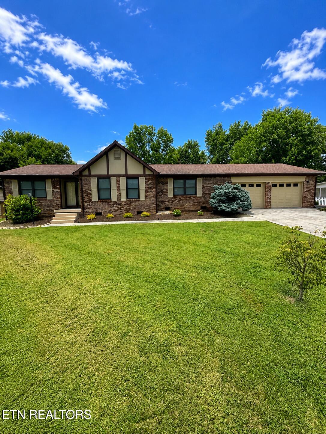 7314 Homestead Drive — photo