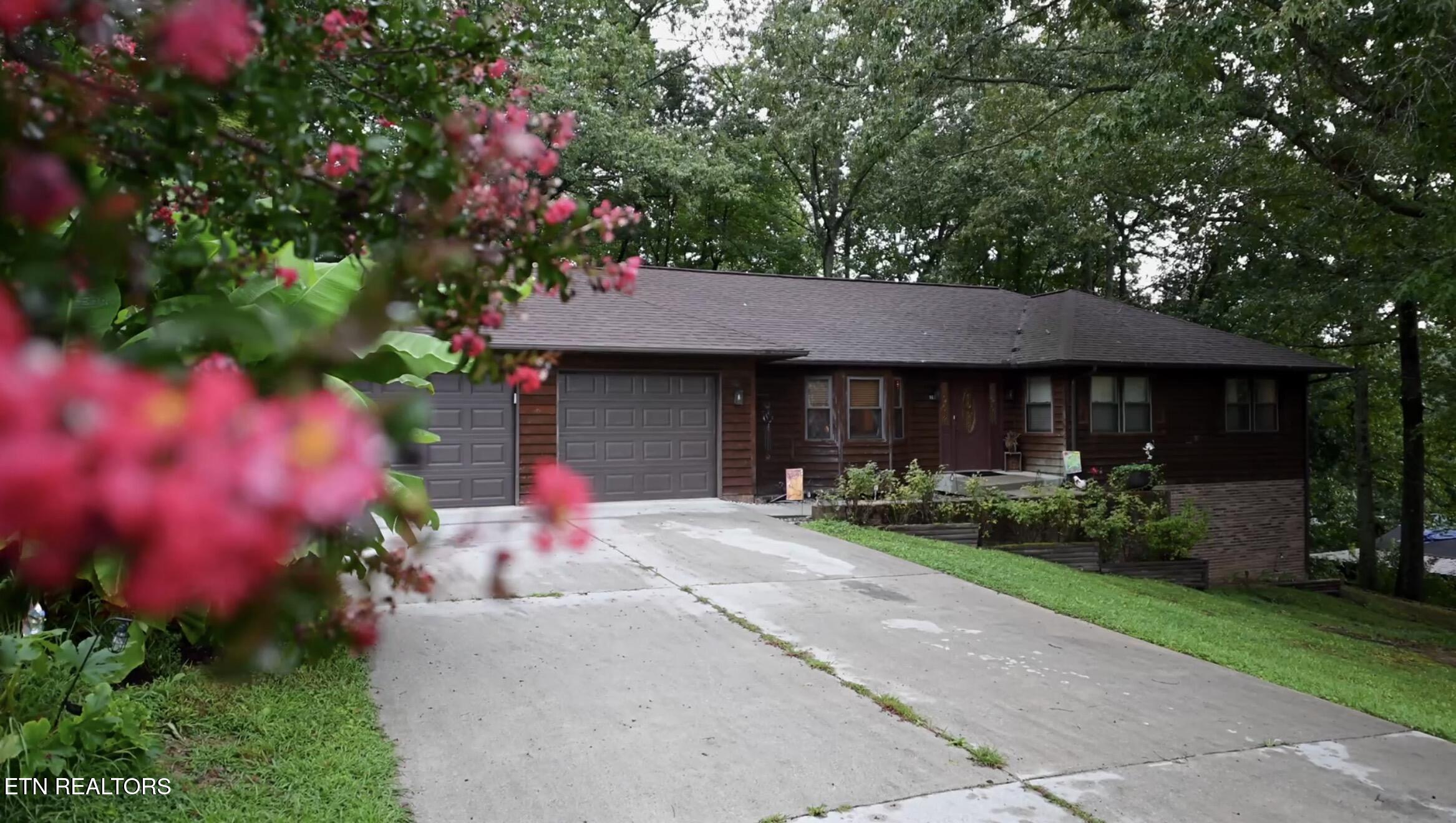 162 Mineral Springs Lane — photo