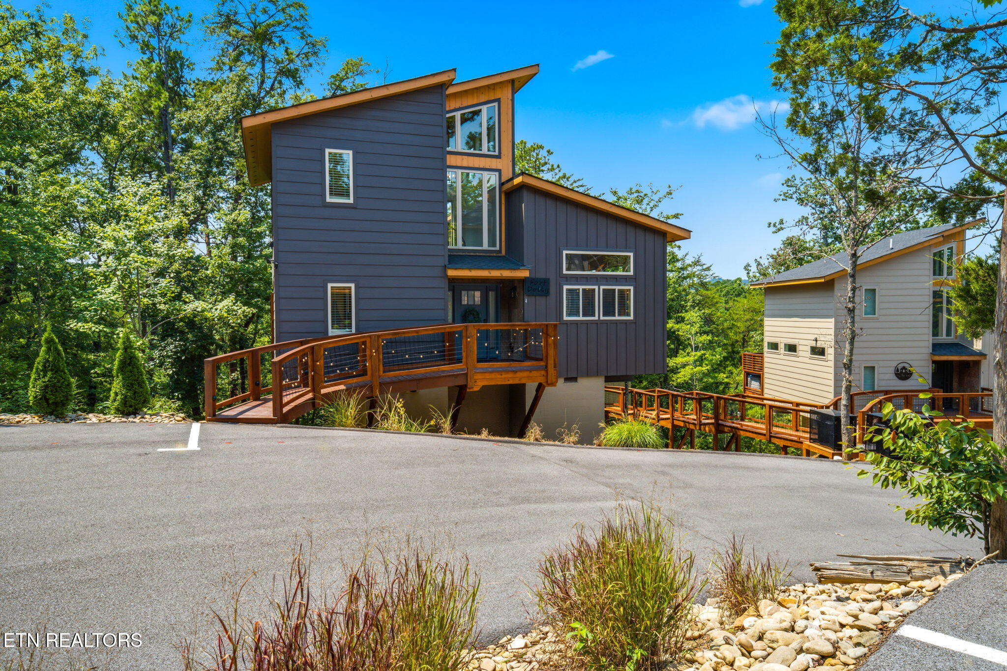 2385 Forge Hideaway Loop unit 4, Pigeon Forge, TN 37863 — photo 3