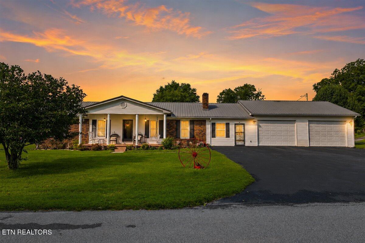 177 Thomas Rd — photo