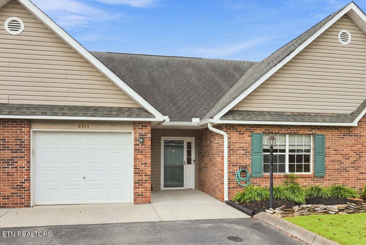 6515 Hickory Valley Way — photo