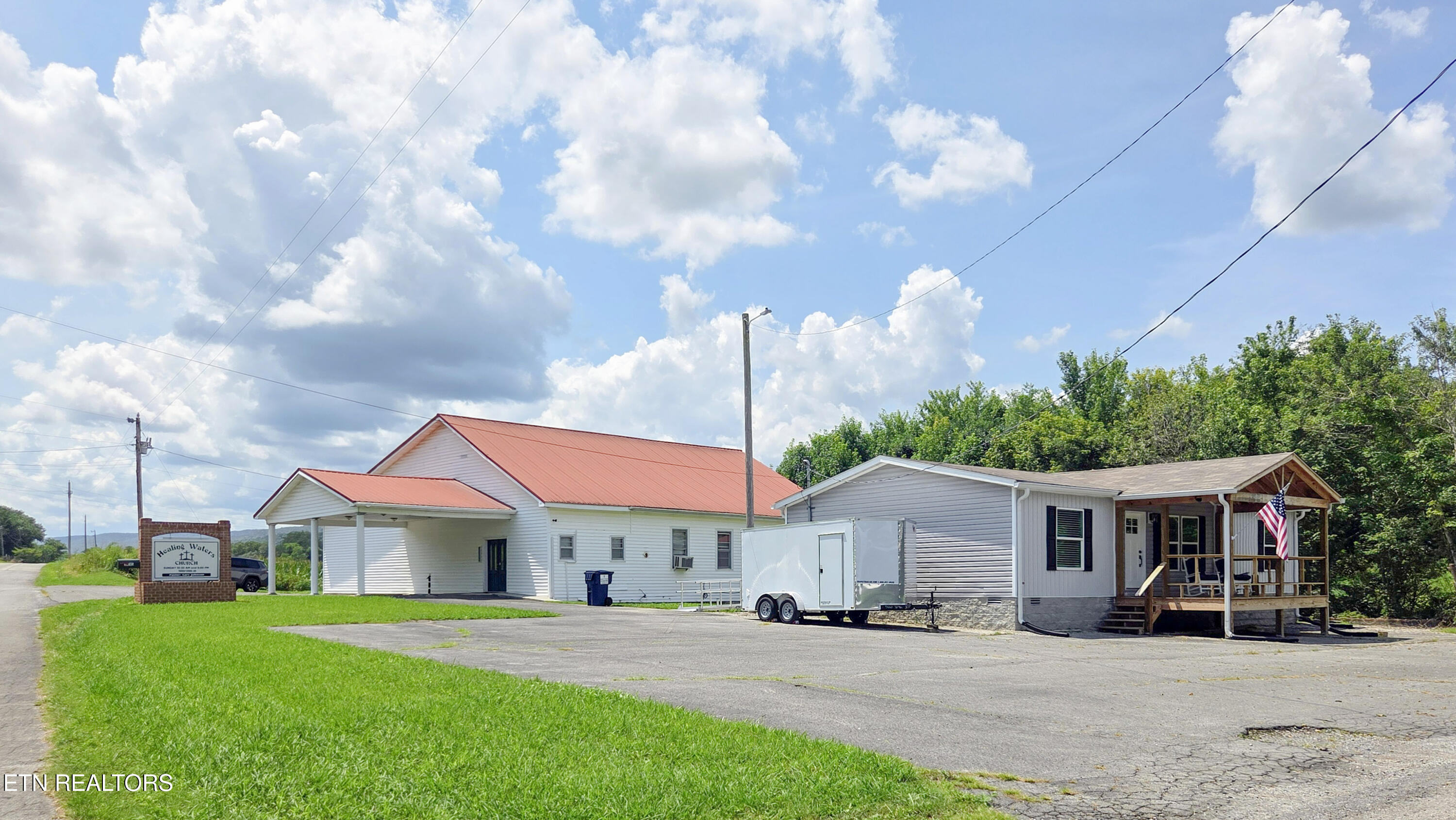 15215 Old State Highway 28 — photo