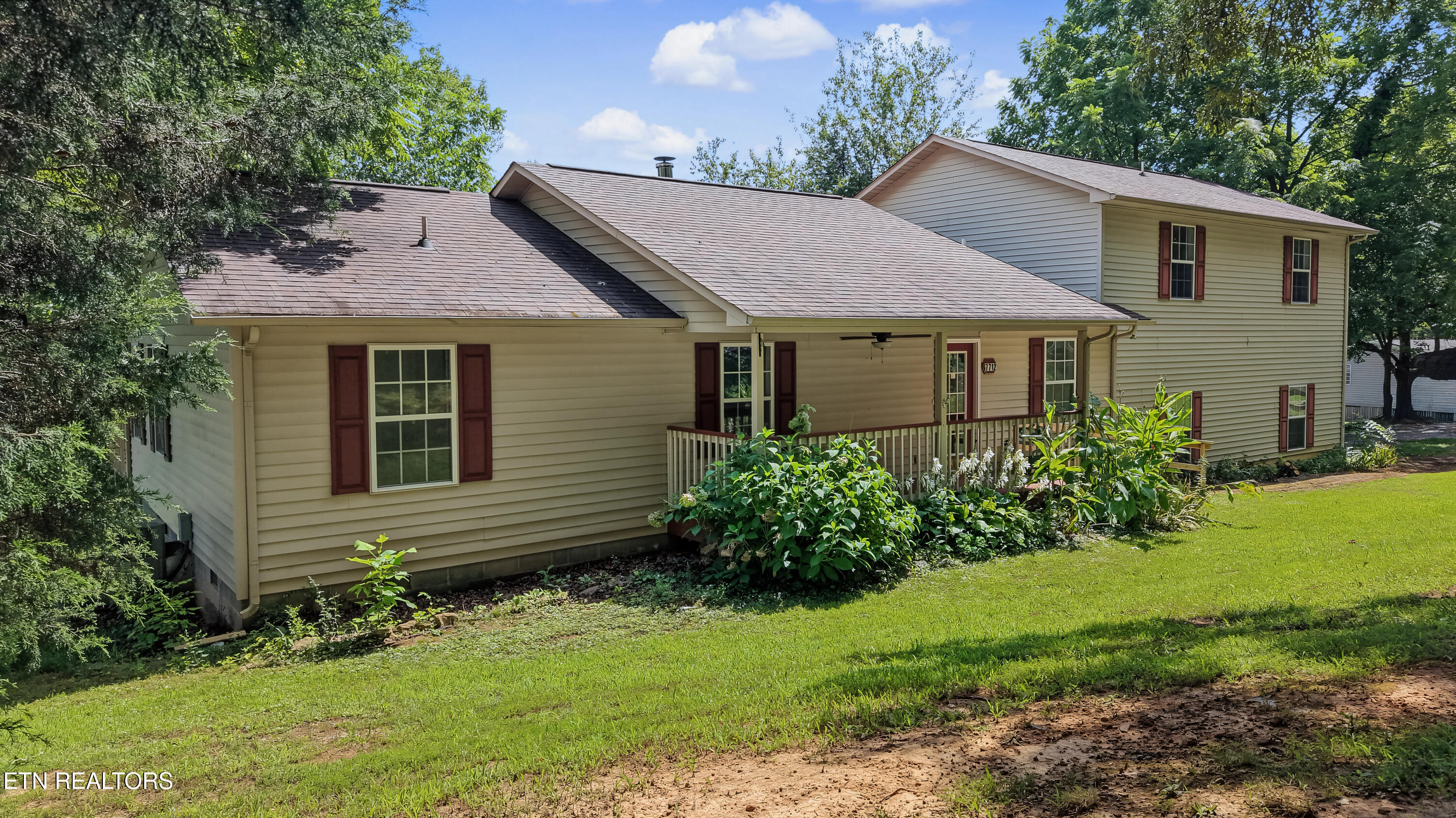7712 Berry Williams Rd — photo
