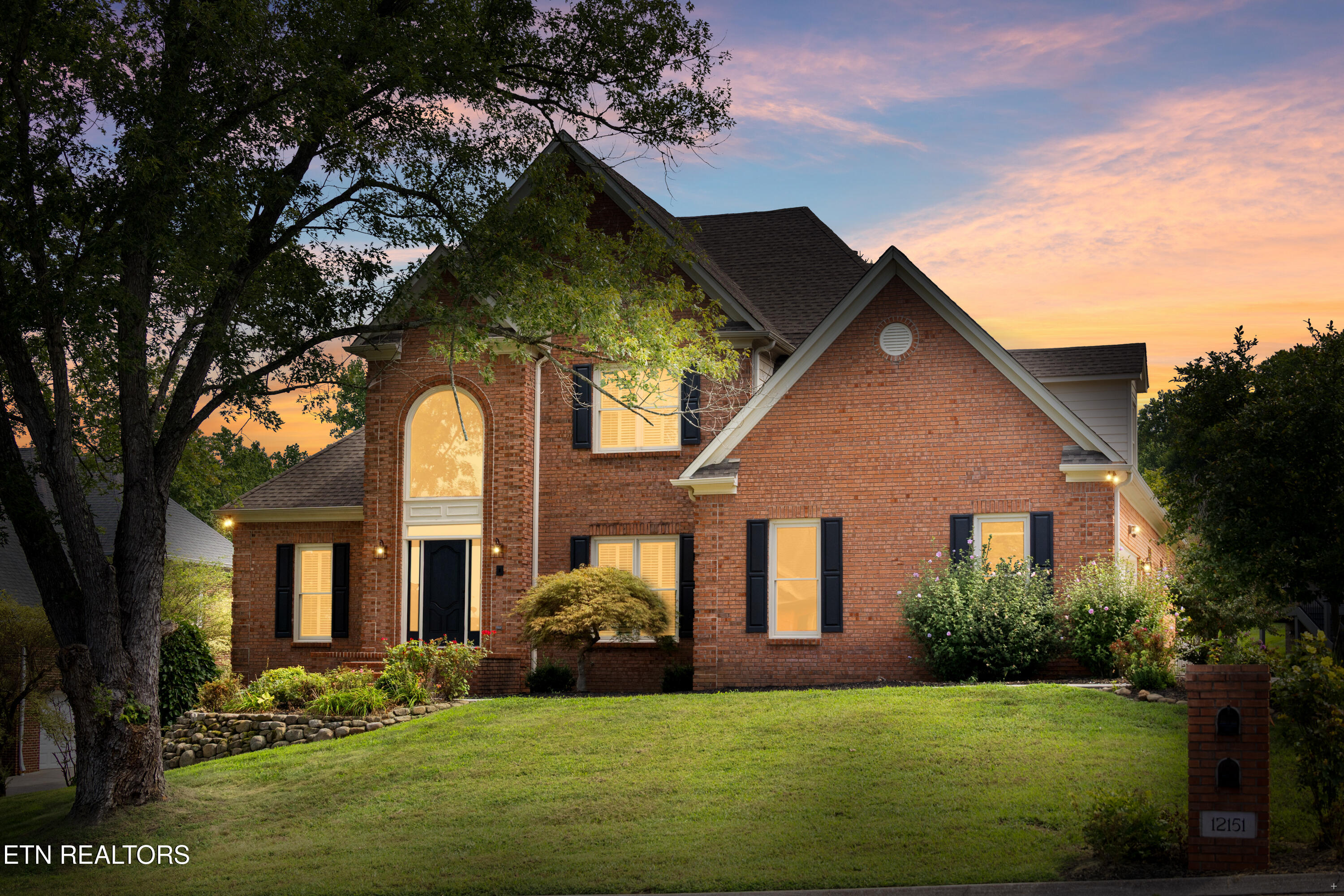 12151 Brookstone Drive — photo