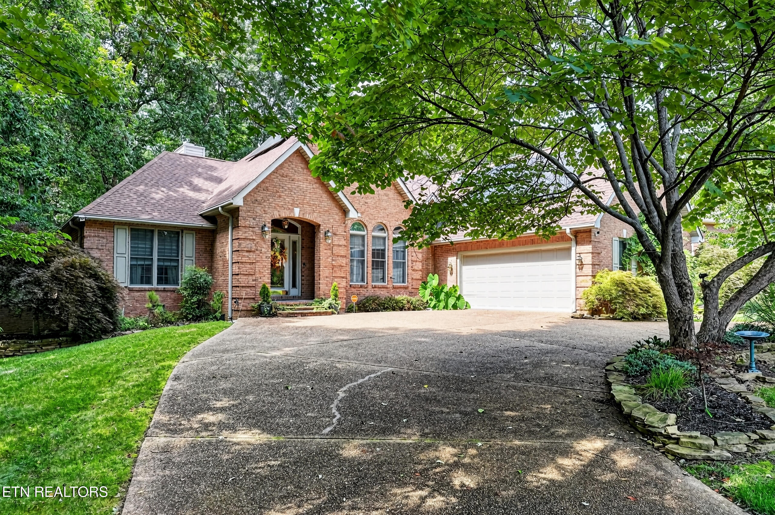 118 Quail Hollow Court — photo
