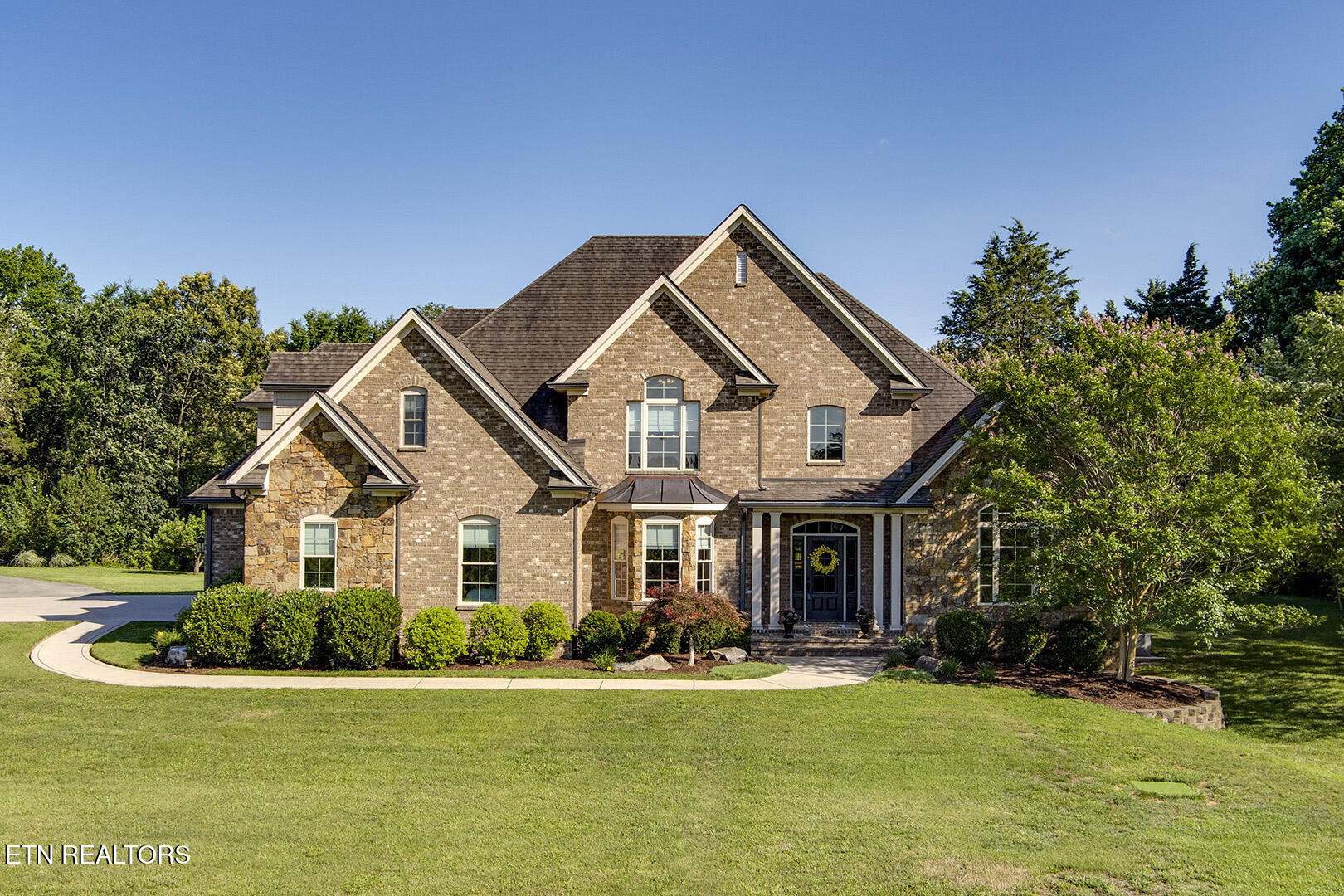 1040 Smith Valley Rd — photo