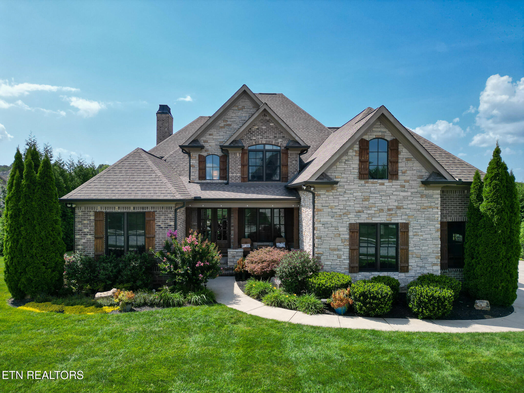 12535 Limerick Lane — photo