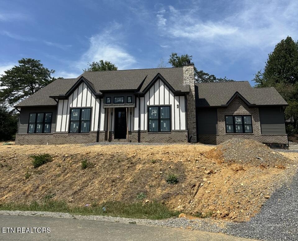 107 Amohi Way — photo