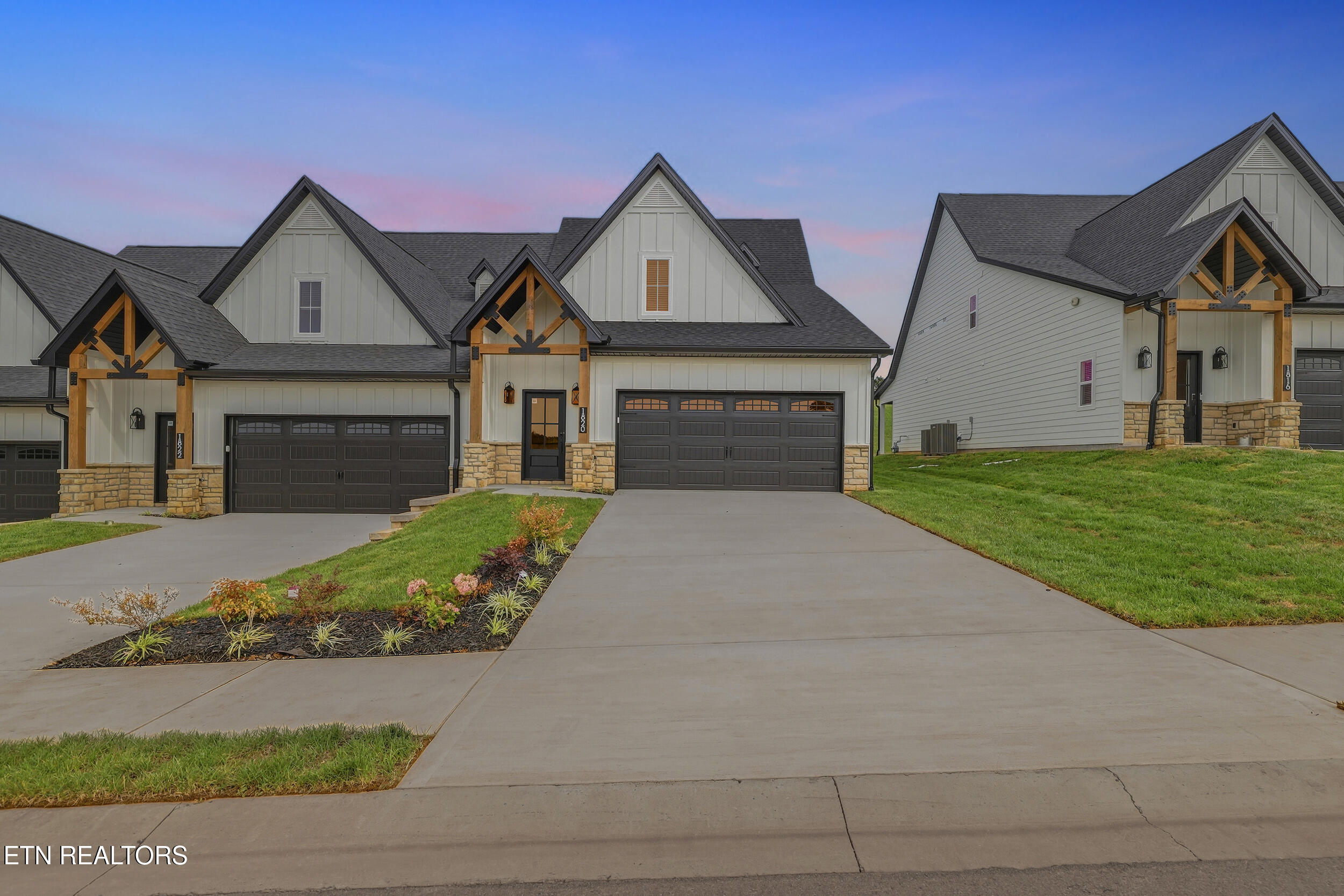 1820 Poplar Springs Place — photo