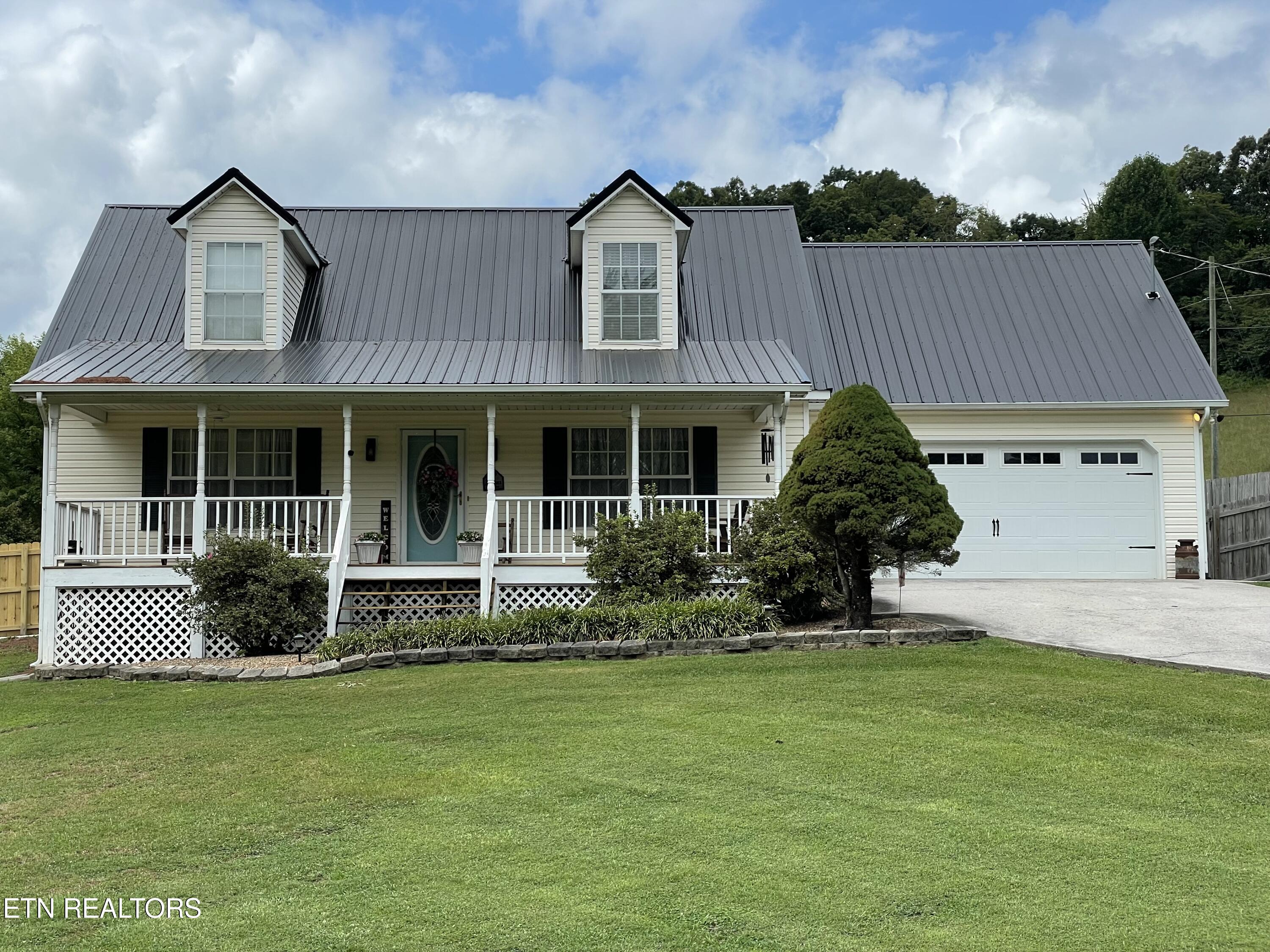 139 Oakland Rd — photo