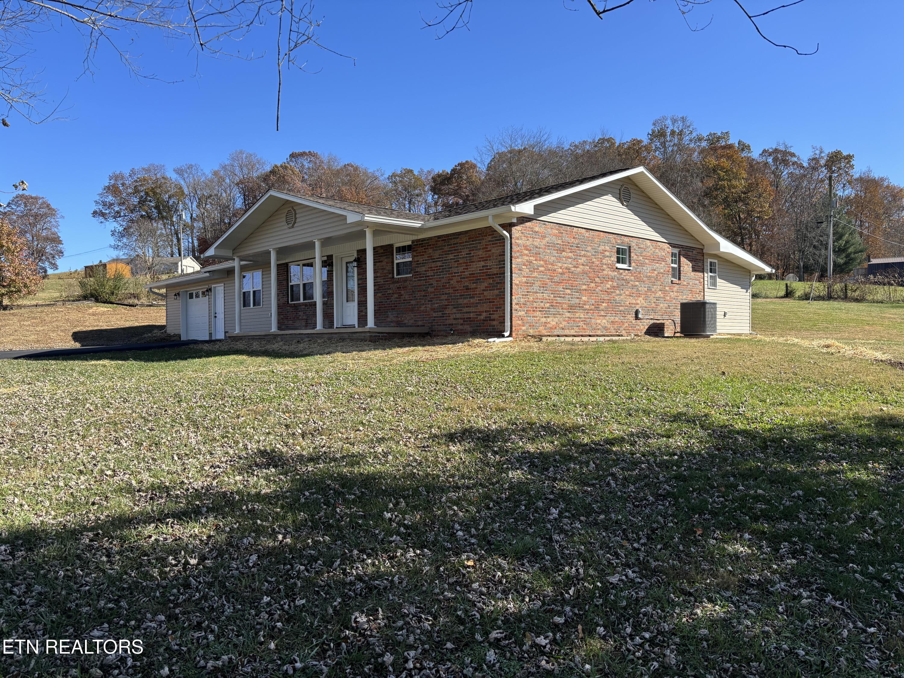134 Vista Drive — photo