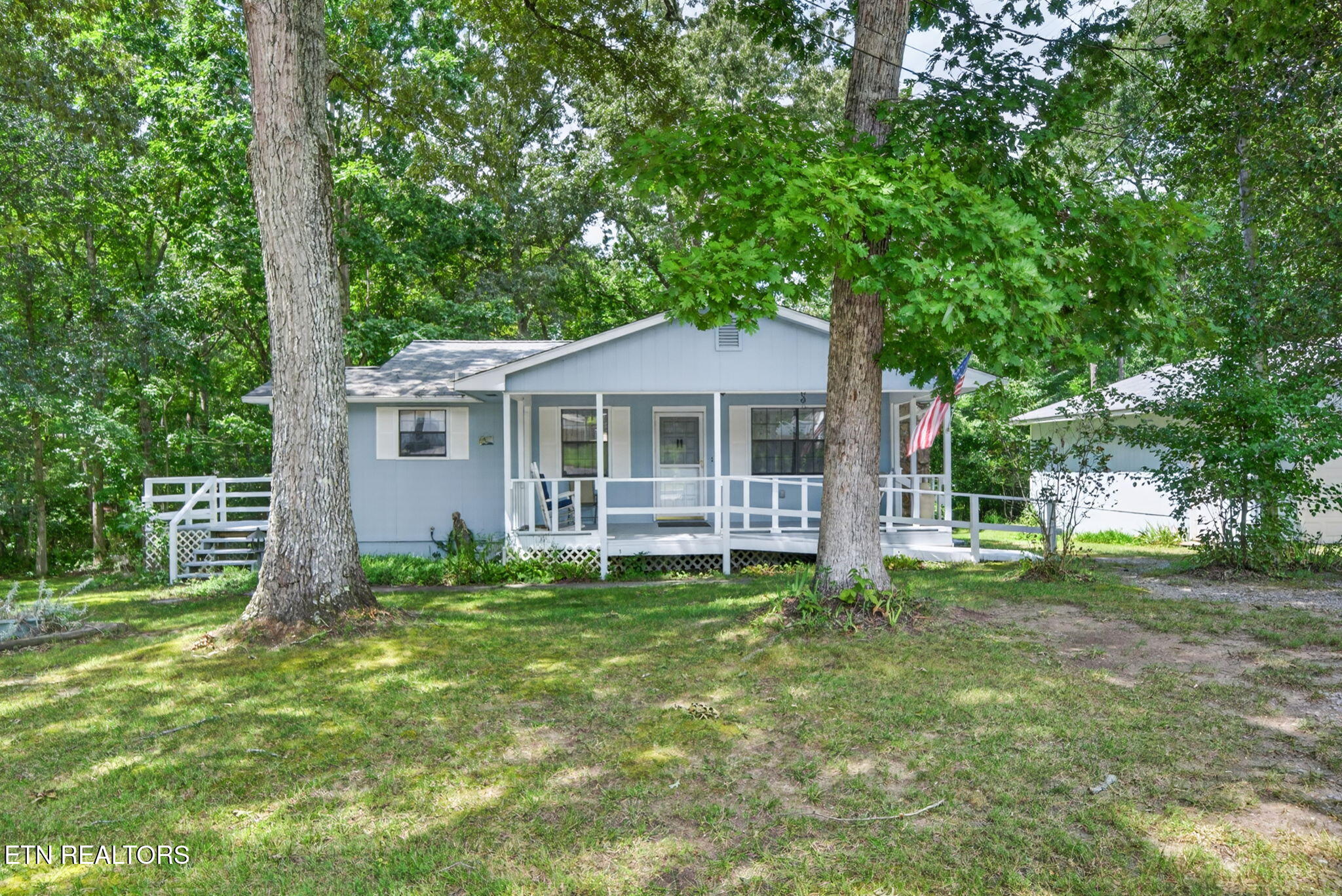 4101 Klamath Circle — photo