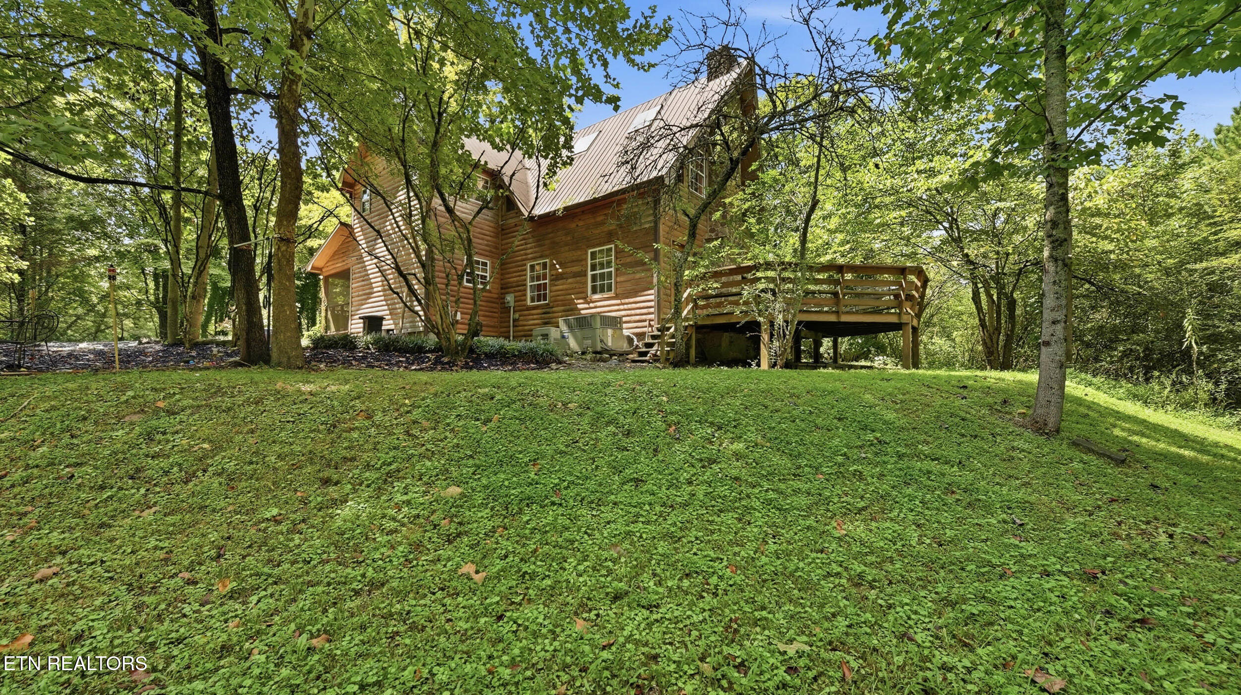 135 Brewer Rd — photo