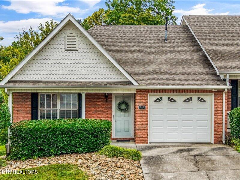 212 Timbercreek Way — photo