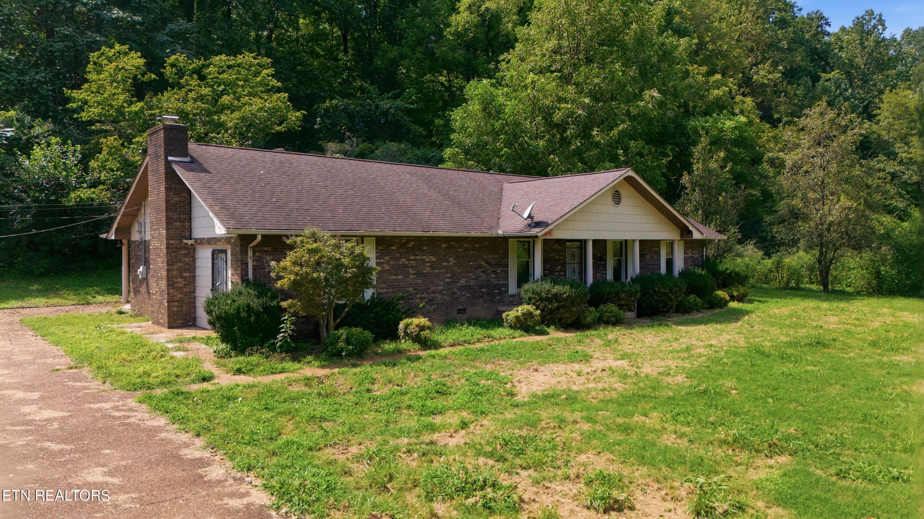 1588 Tn-116 — photo