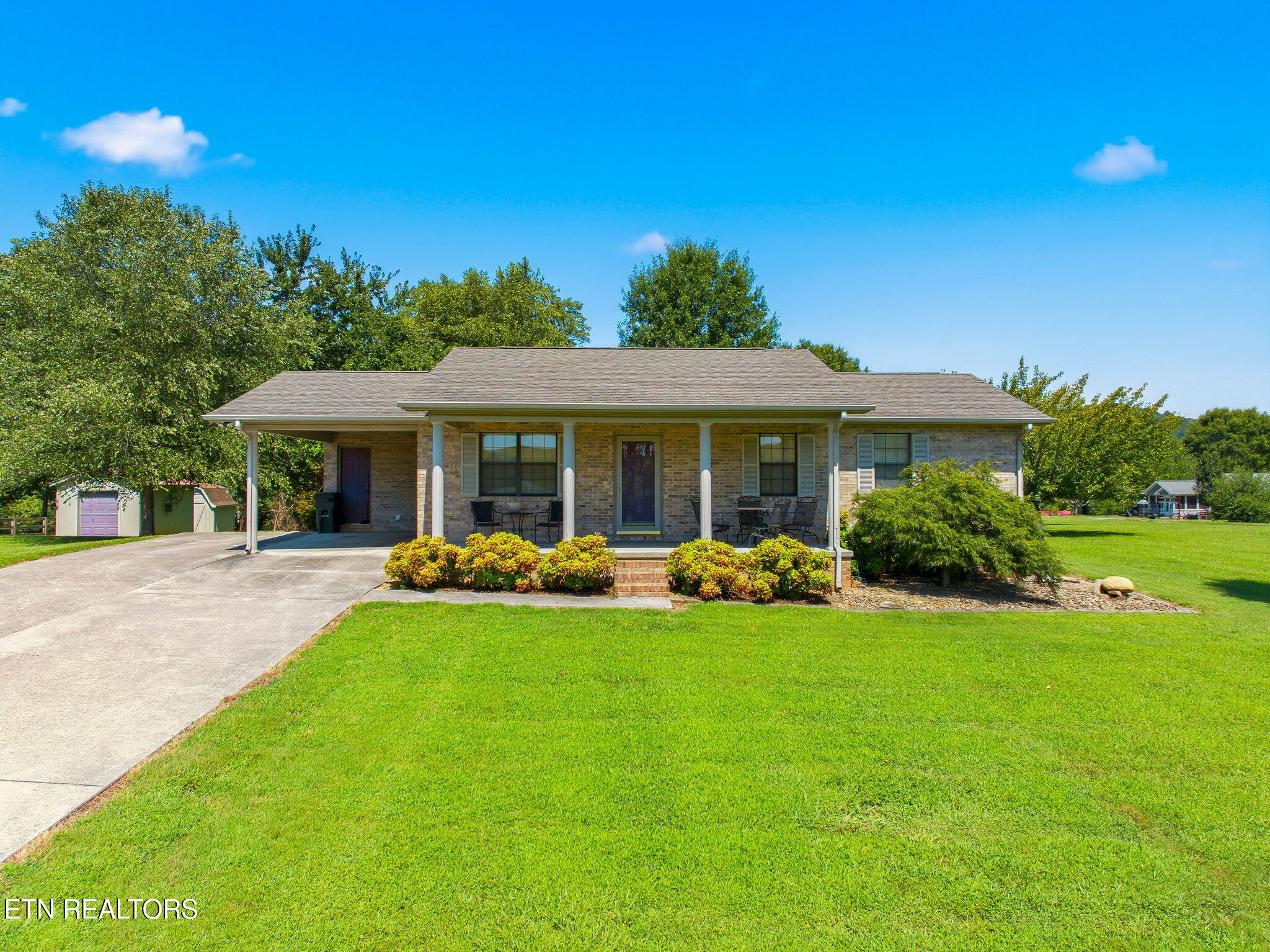 144 Cherokee Circle — photo