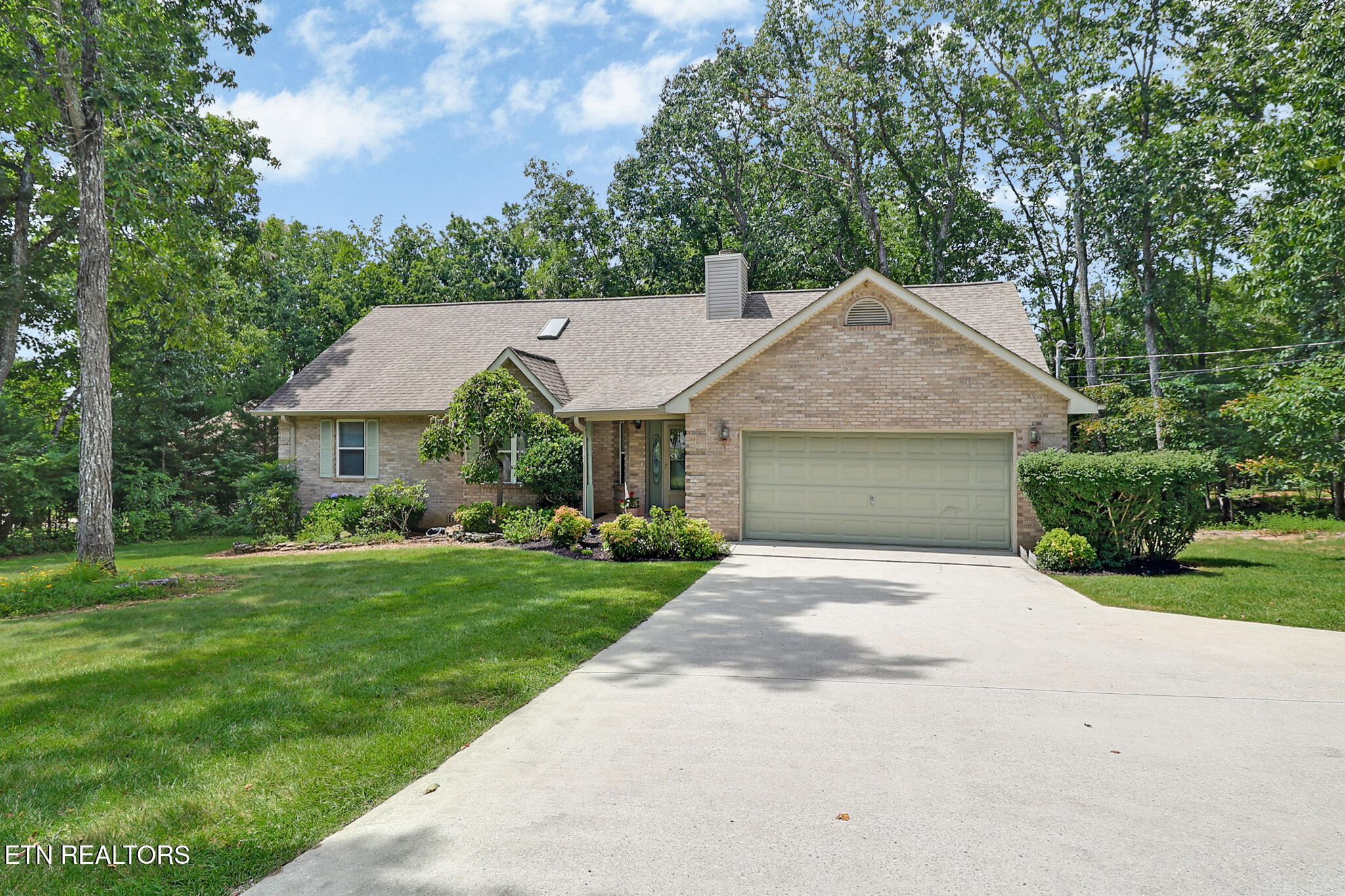 126 Morris Lane — photo