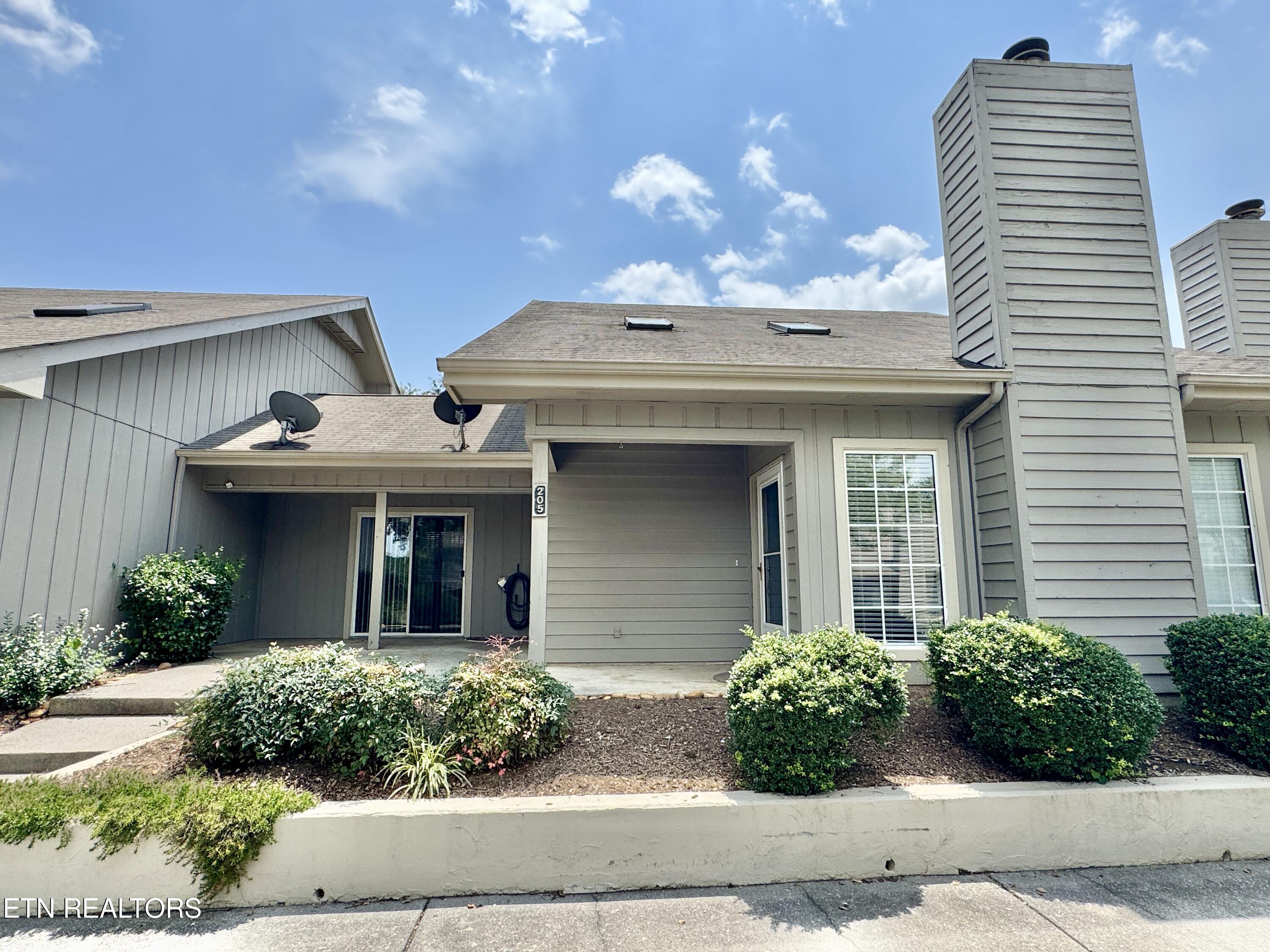 205 Chota View Circle — photo