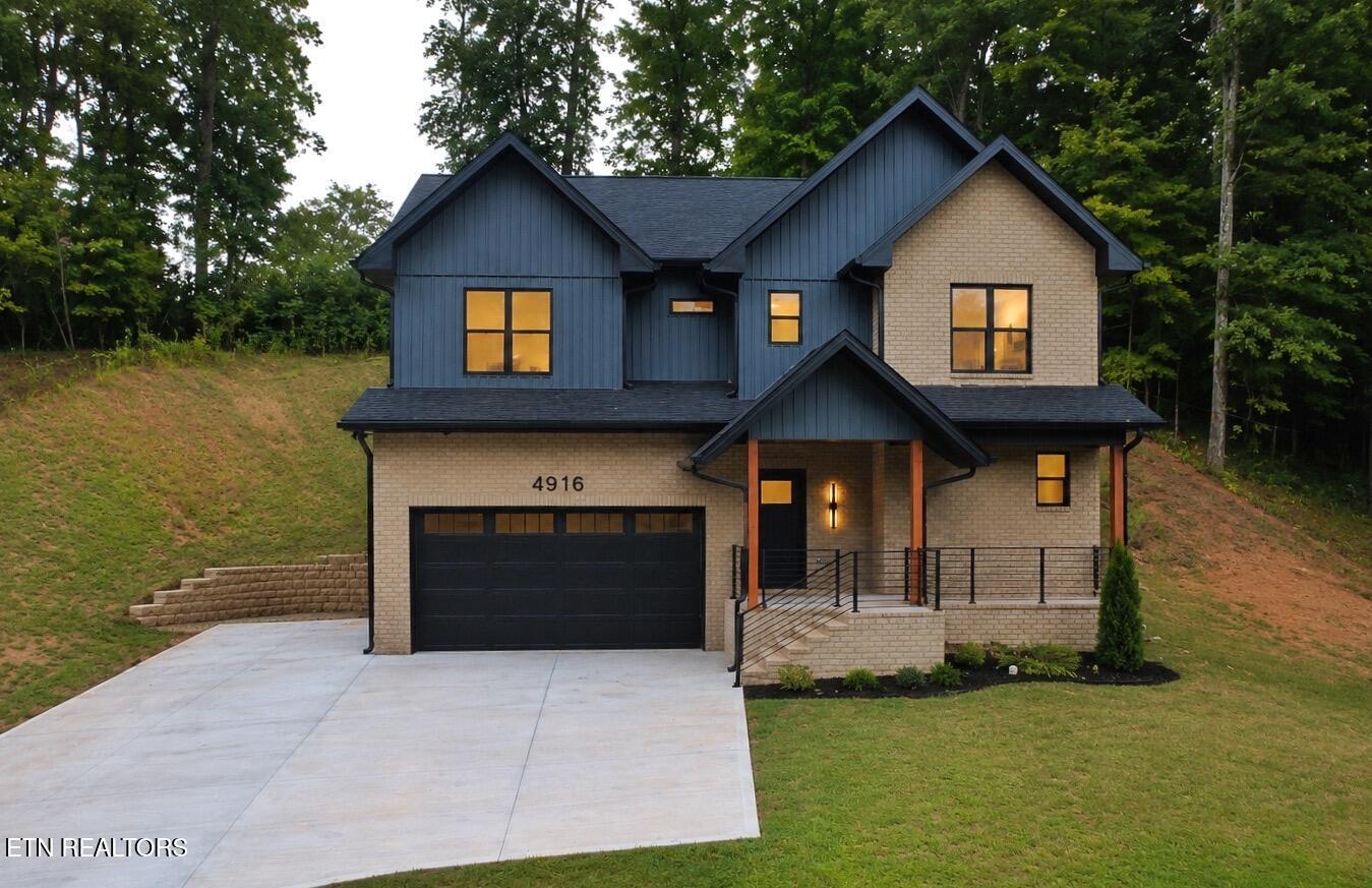 4916 Skyview Drive — photo