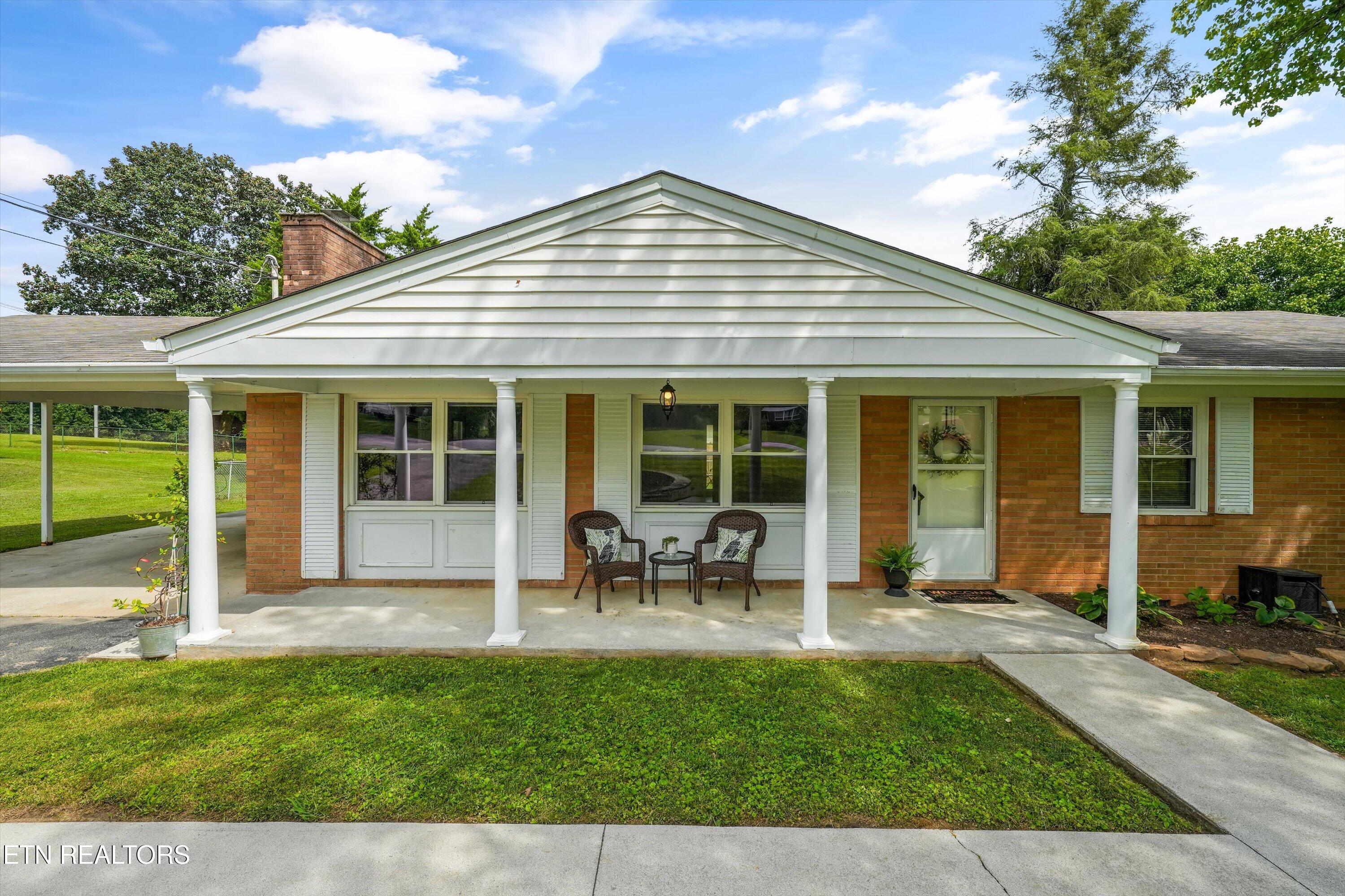 103 Iona Circle — photo