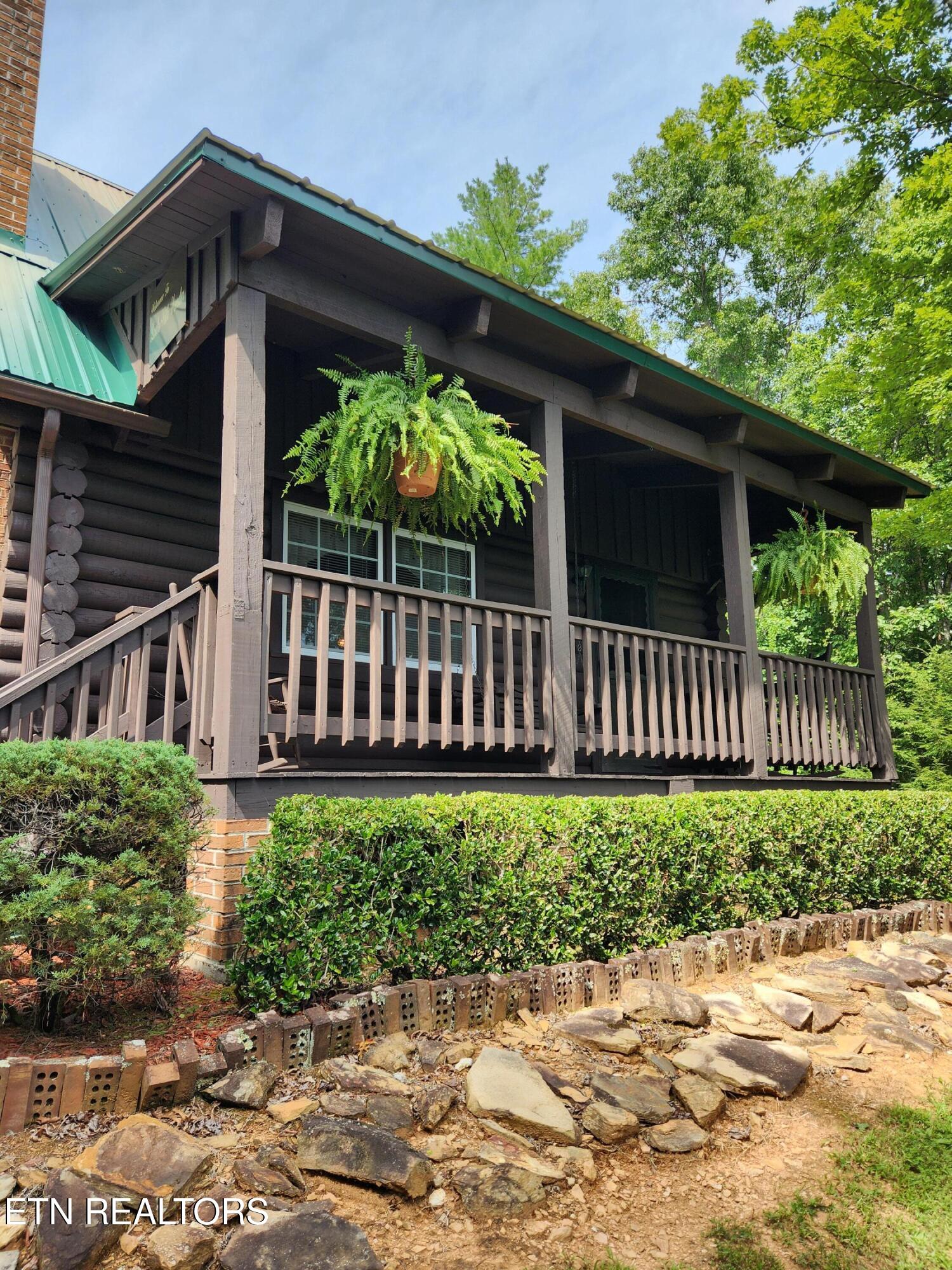 1695 Cane Creek Mountain Rd — photo