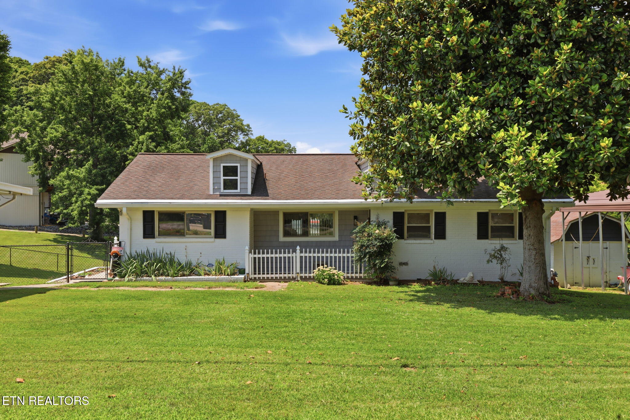 2107 Iroquois Drive — photo