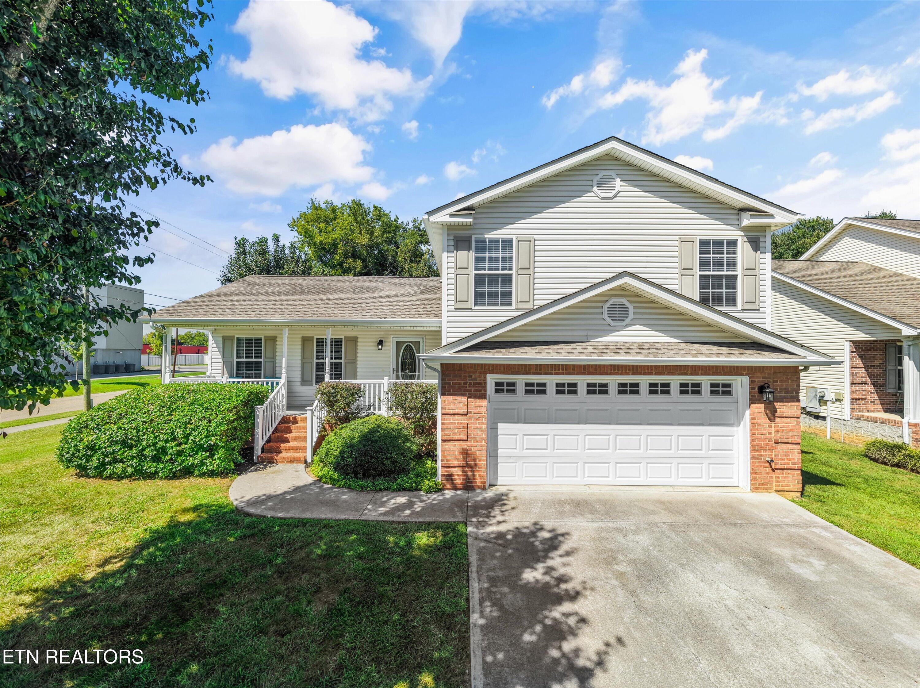 3301 Franklin Creek Lane — photo