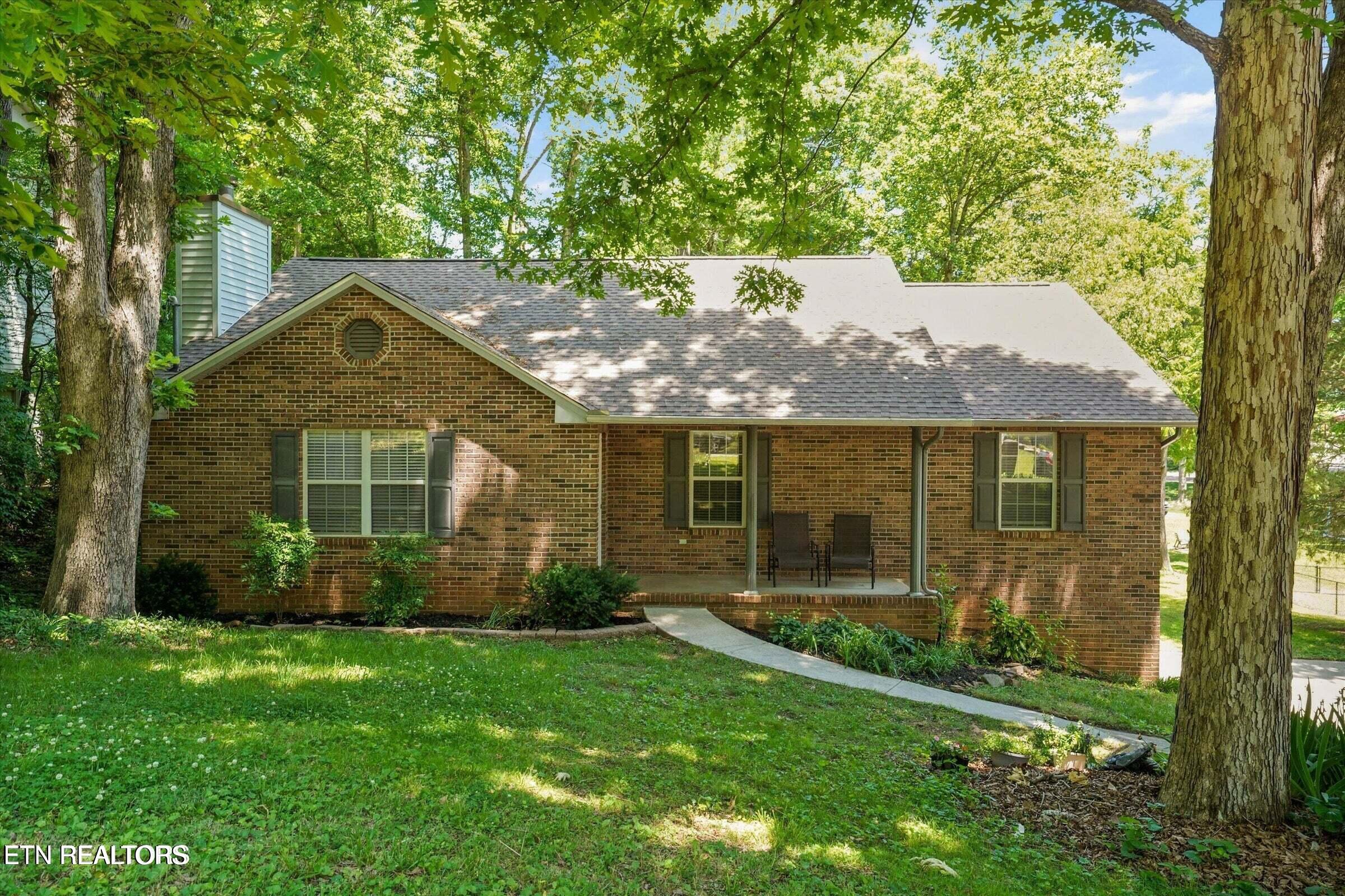 712 Kimbee Rd — photo