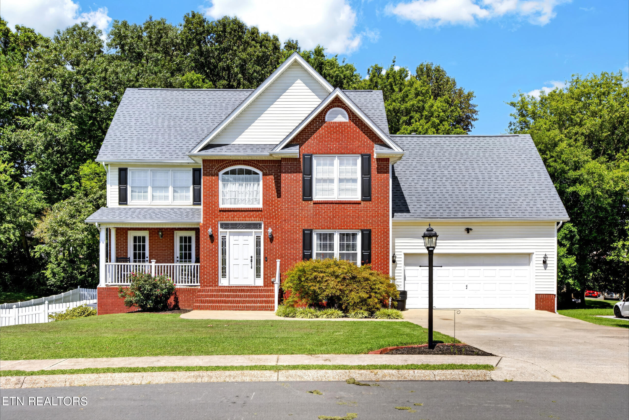 144 Bartlett Circle — photo