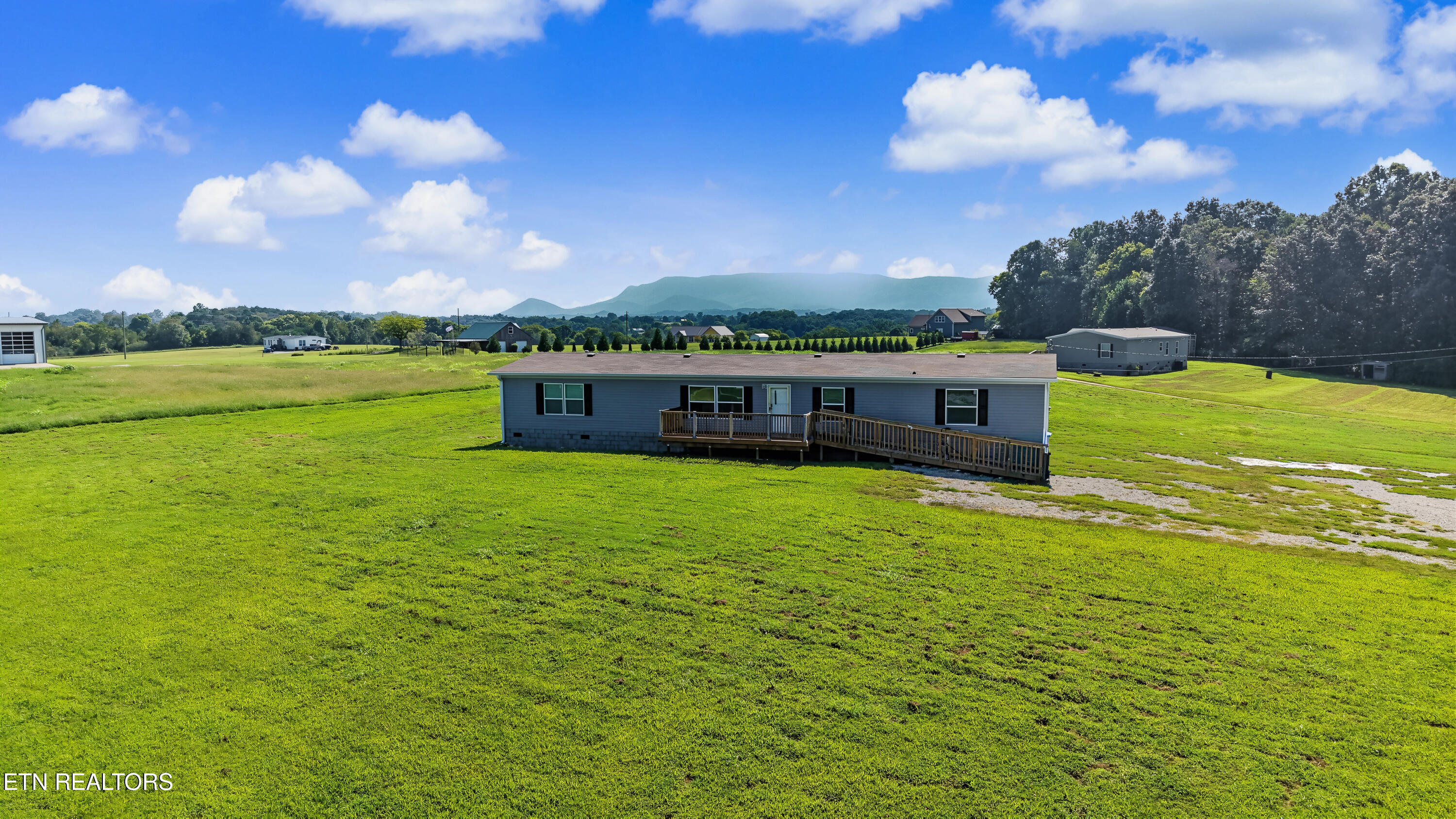 5138 Sevierville Rd — photo