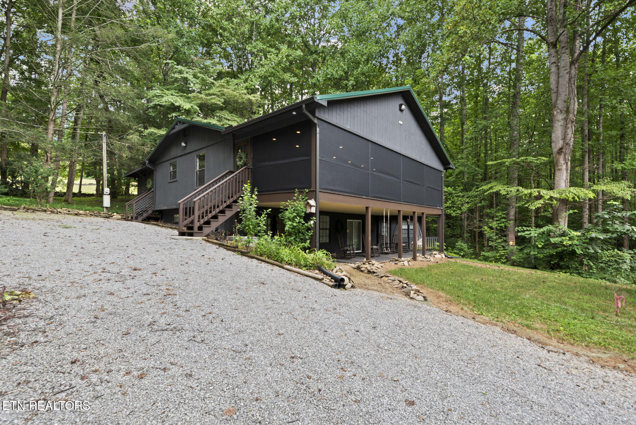 114 Pam Lane — photo
