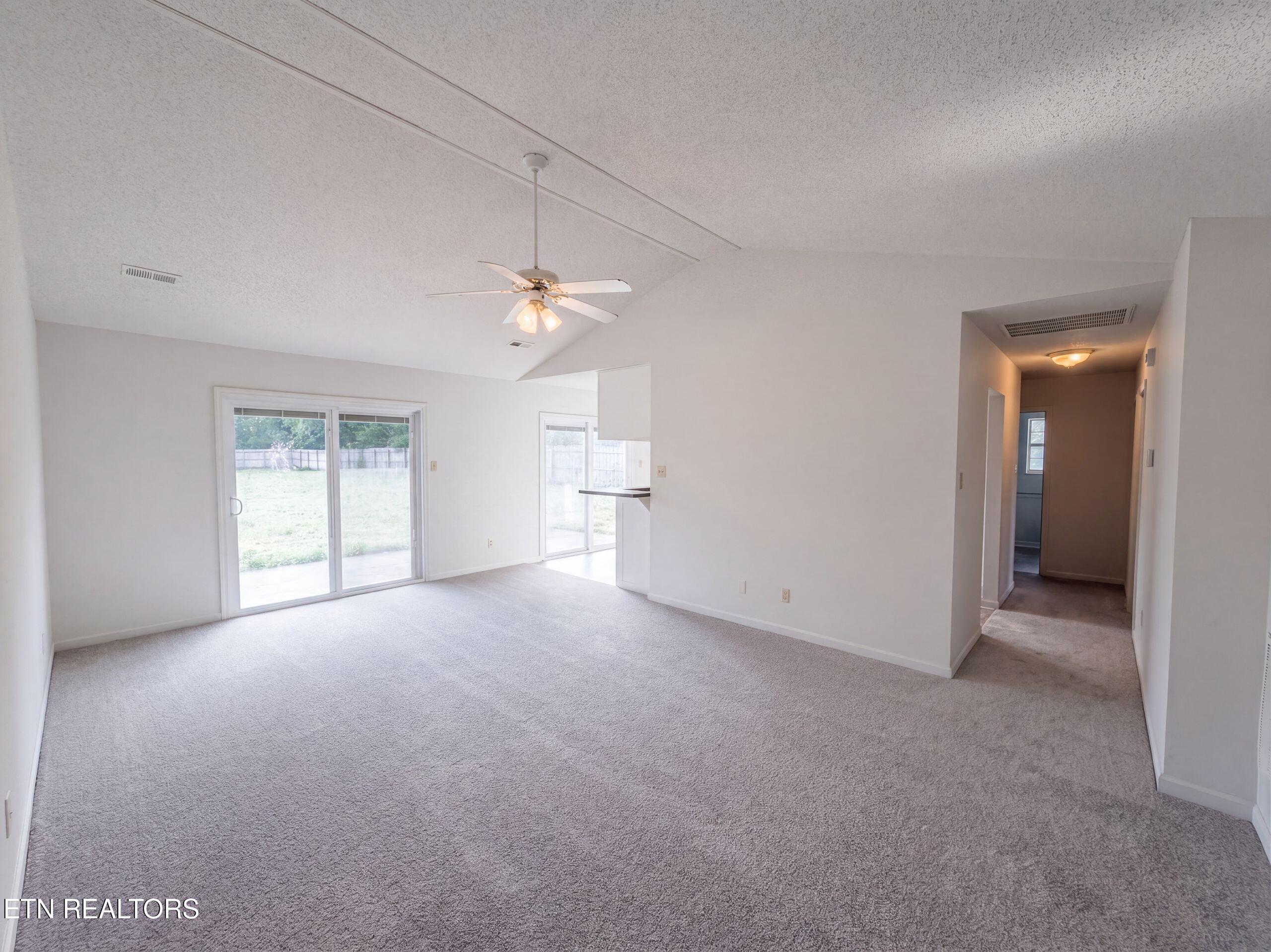 758 Meadow Ridge Rd, Walland, TN 37886 — photo 3