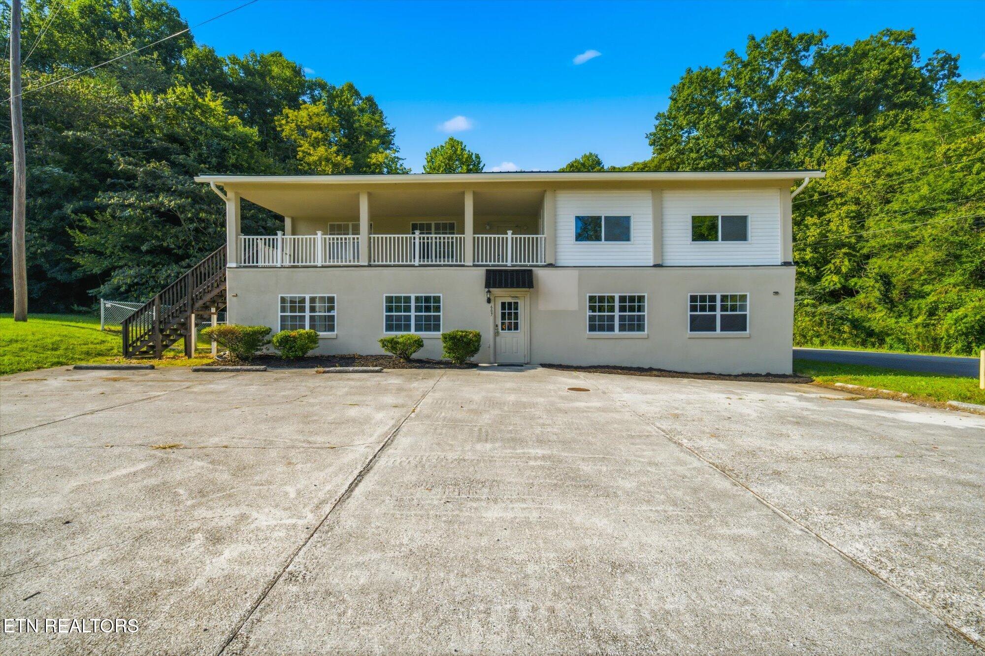 607 Old Tacora Hills Rd — photo