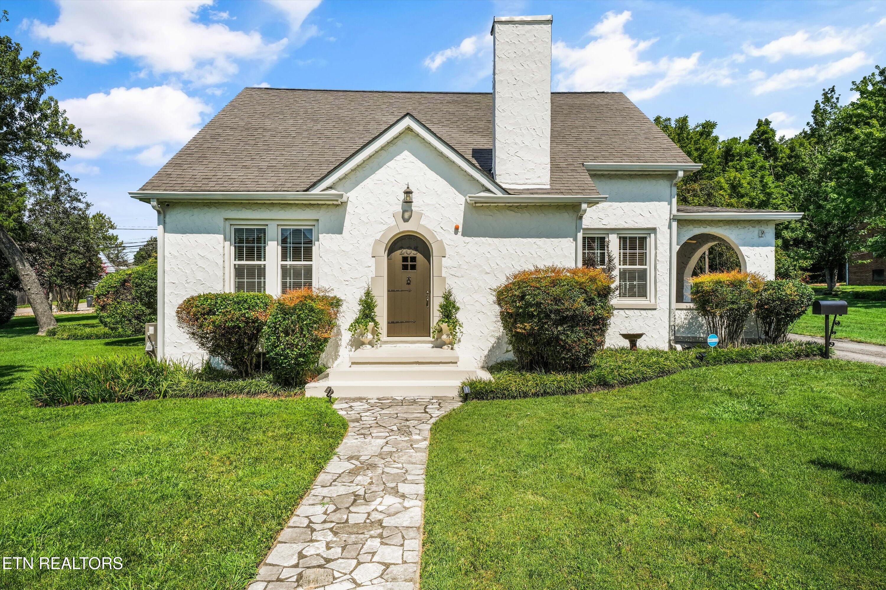 205 Adair Drive — photo