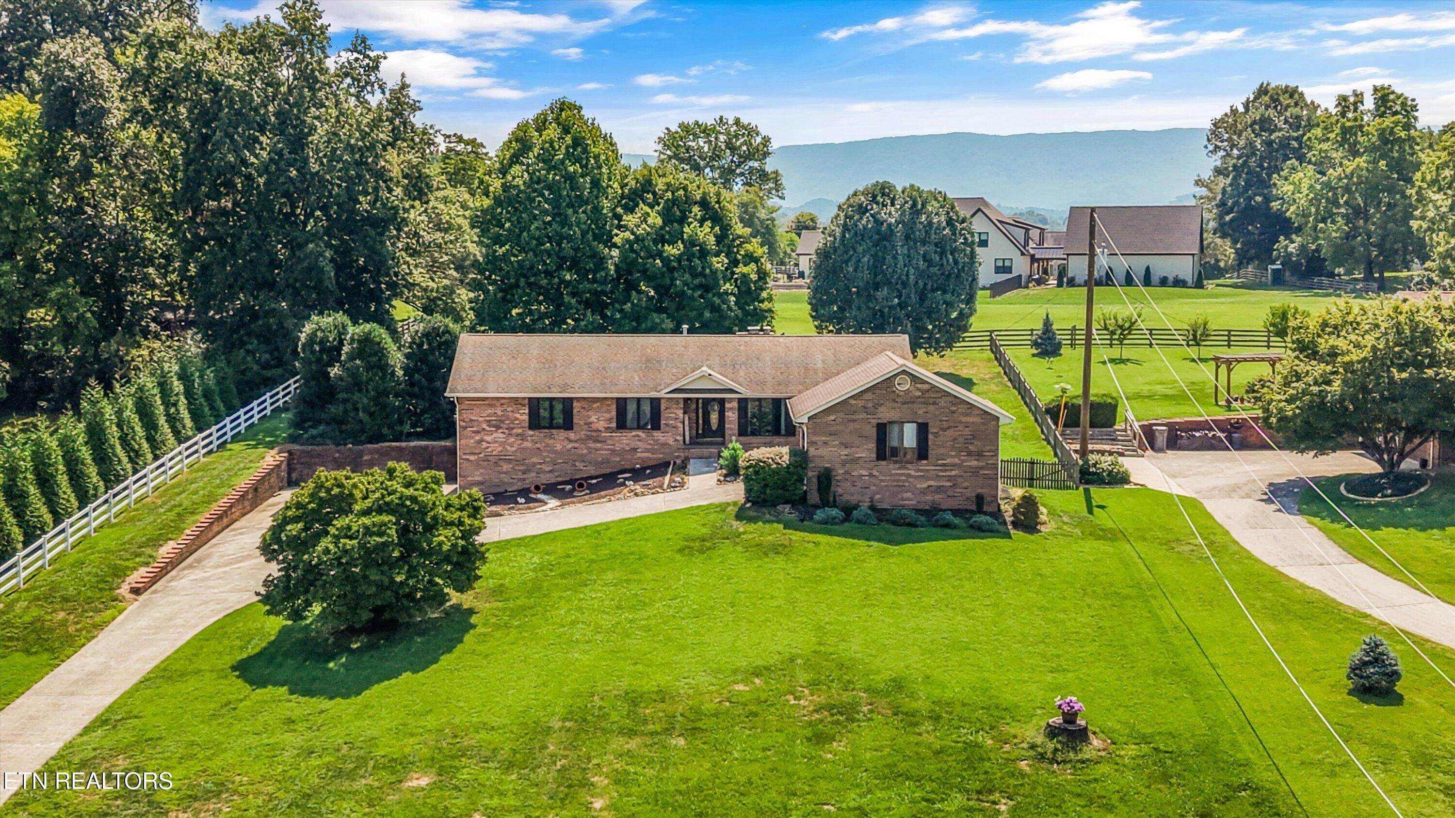 2112 Carpenters Grade Rd — photo