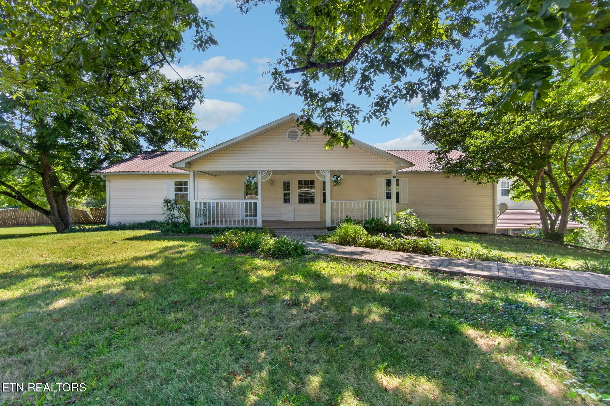 2460 Pickett Park Hwy — photo