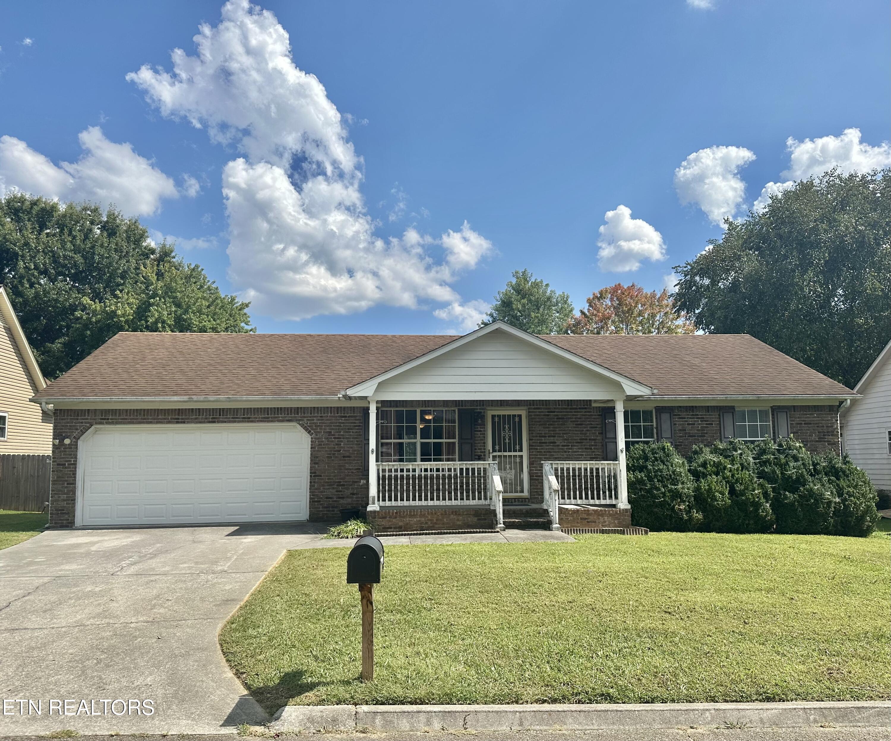 622 Whitesburg Drive — photo