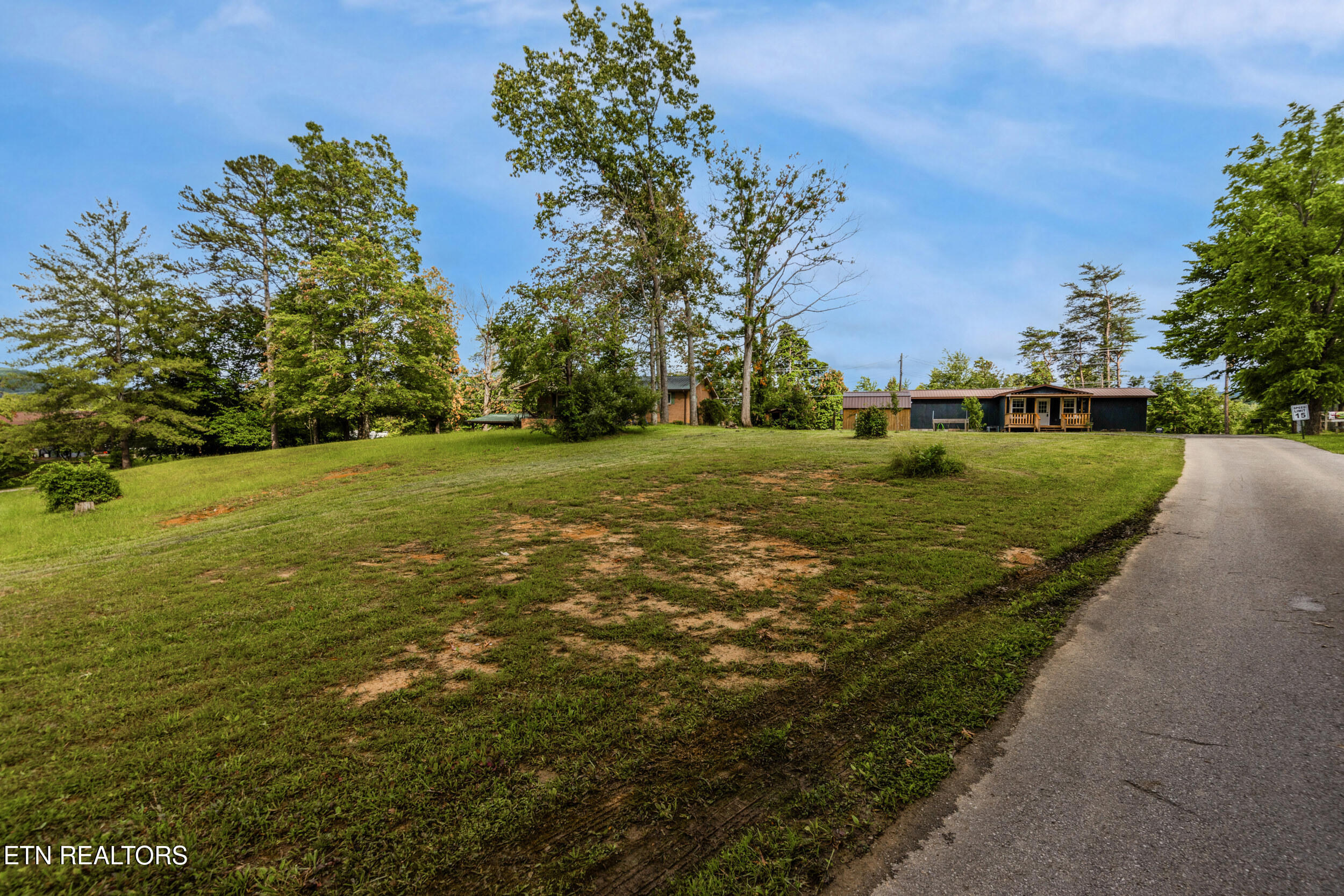 210 Conifer Road, Winfield, TN 37892 — photo 2