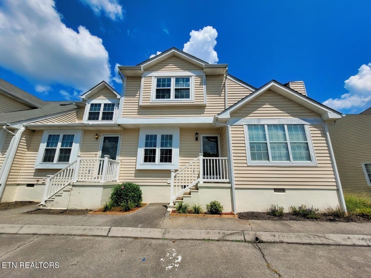 613 Vose Rd — photo