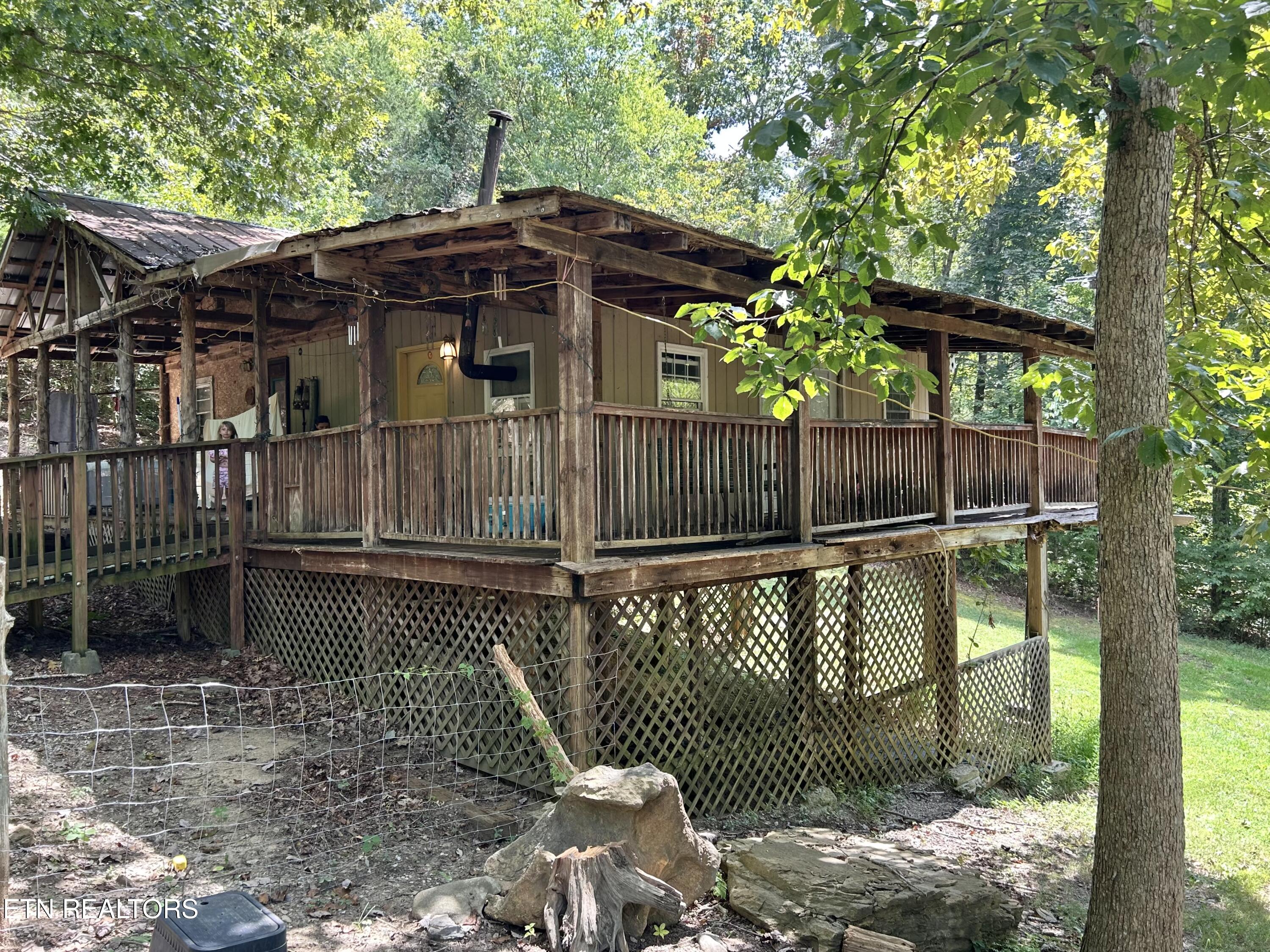 2321 Highway 360 — photo