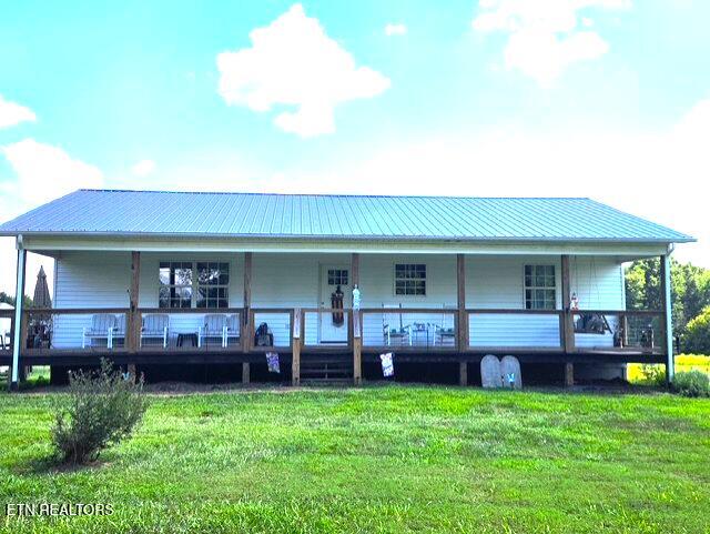 176 Pleasant Drive — photo