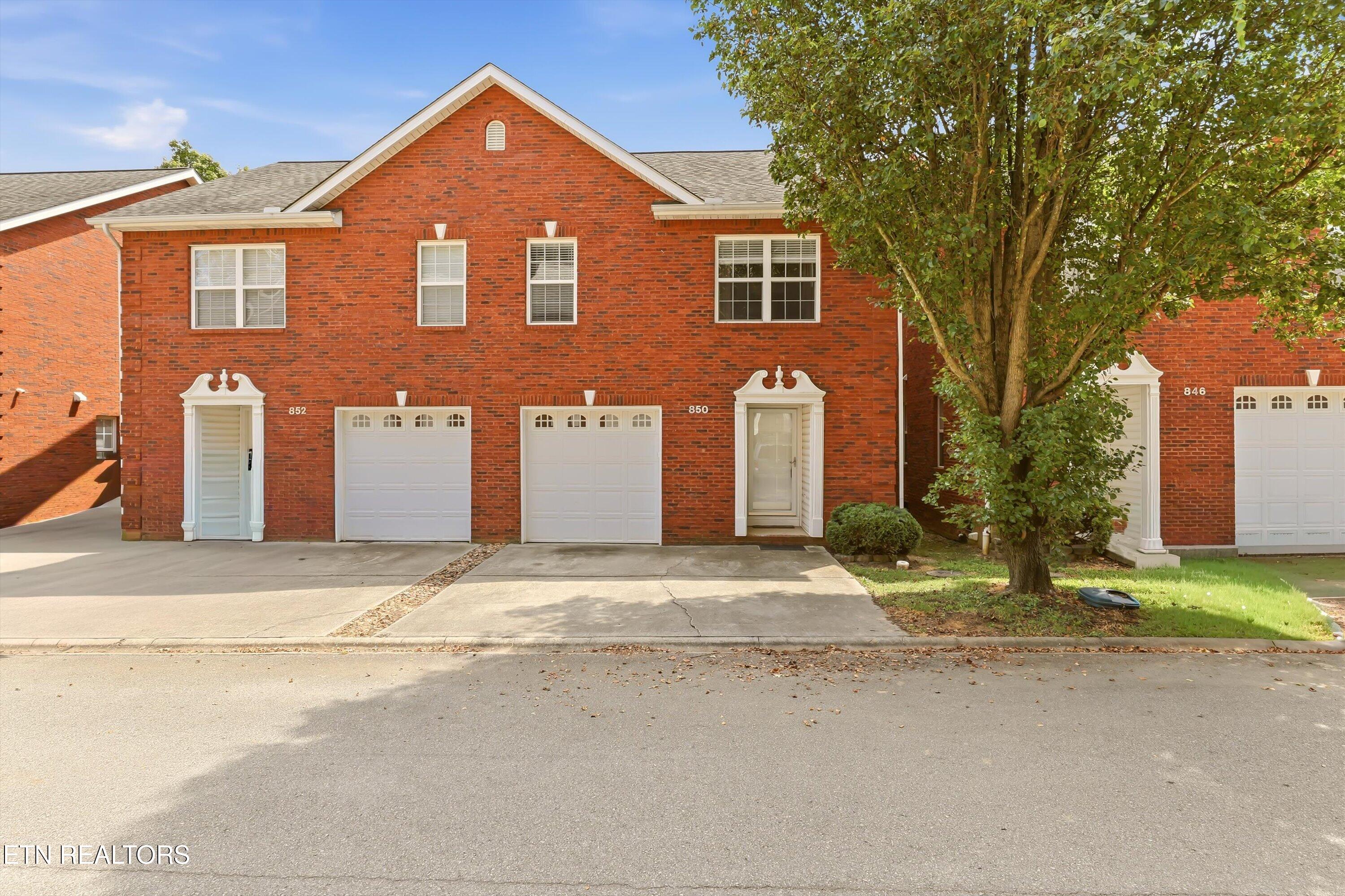 850 Blue Spruce Way 17 — photo