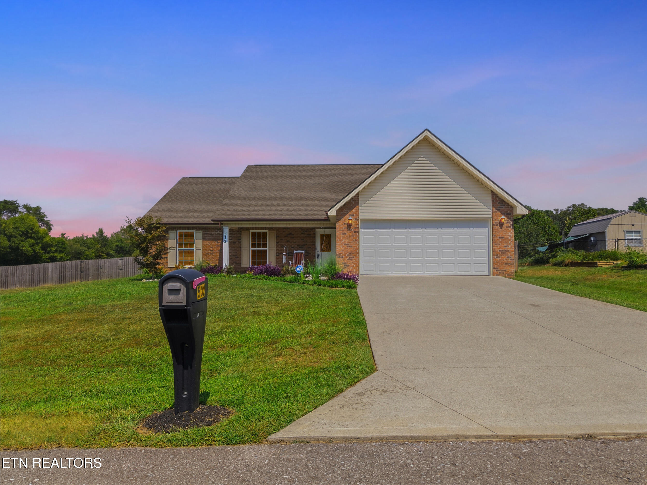 532 Valley Vista Way — photo