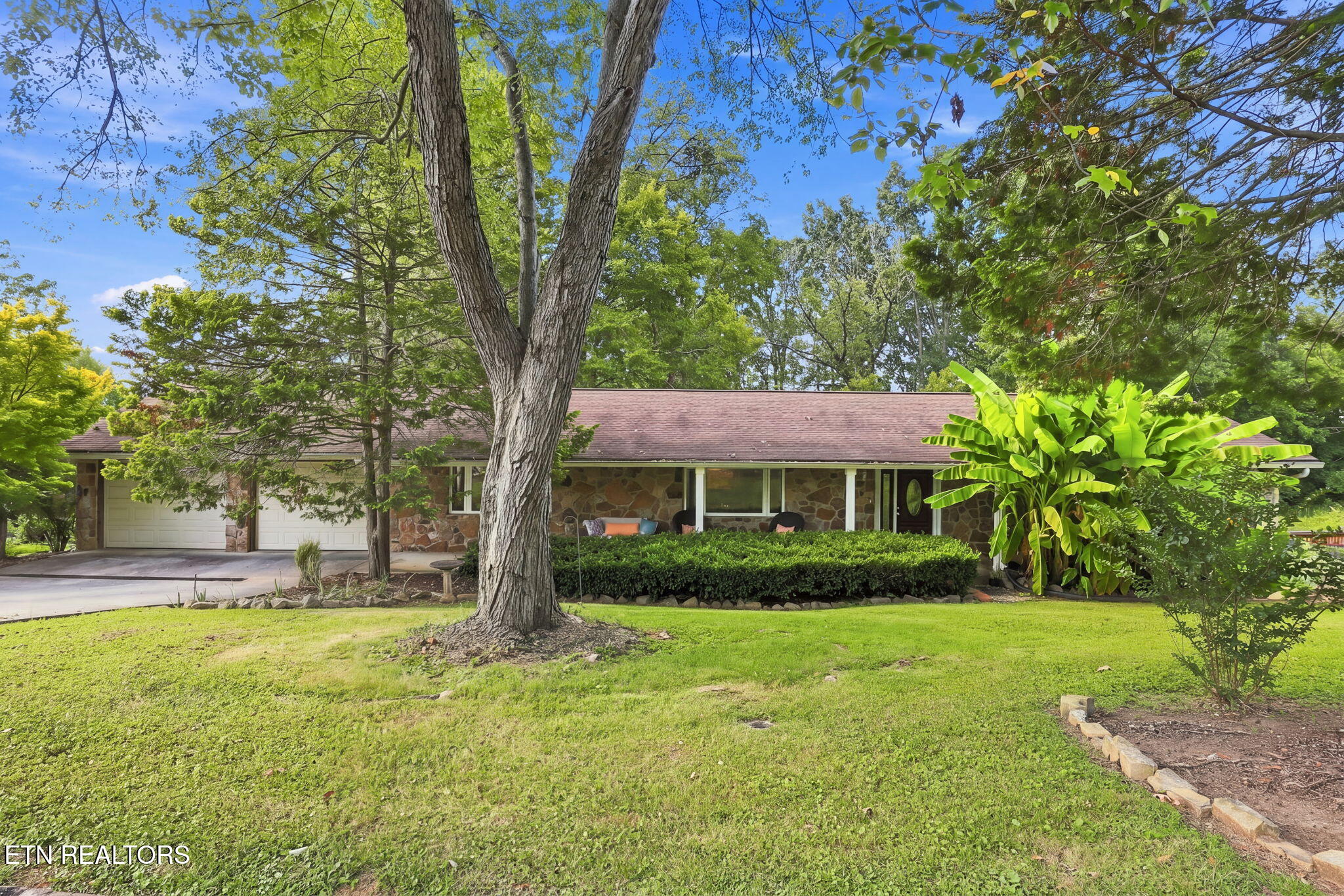 131 Cumberland View Drive — photo