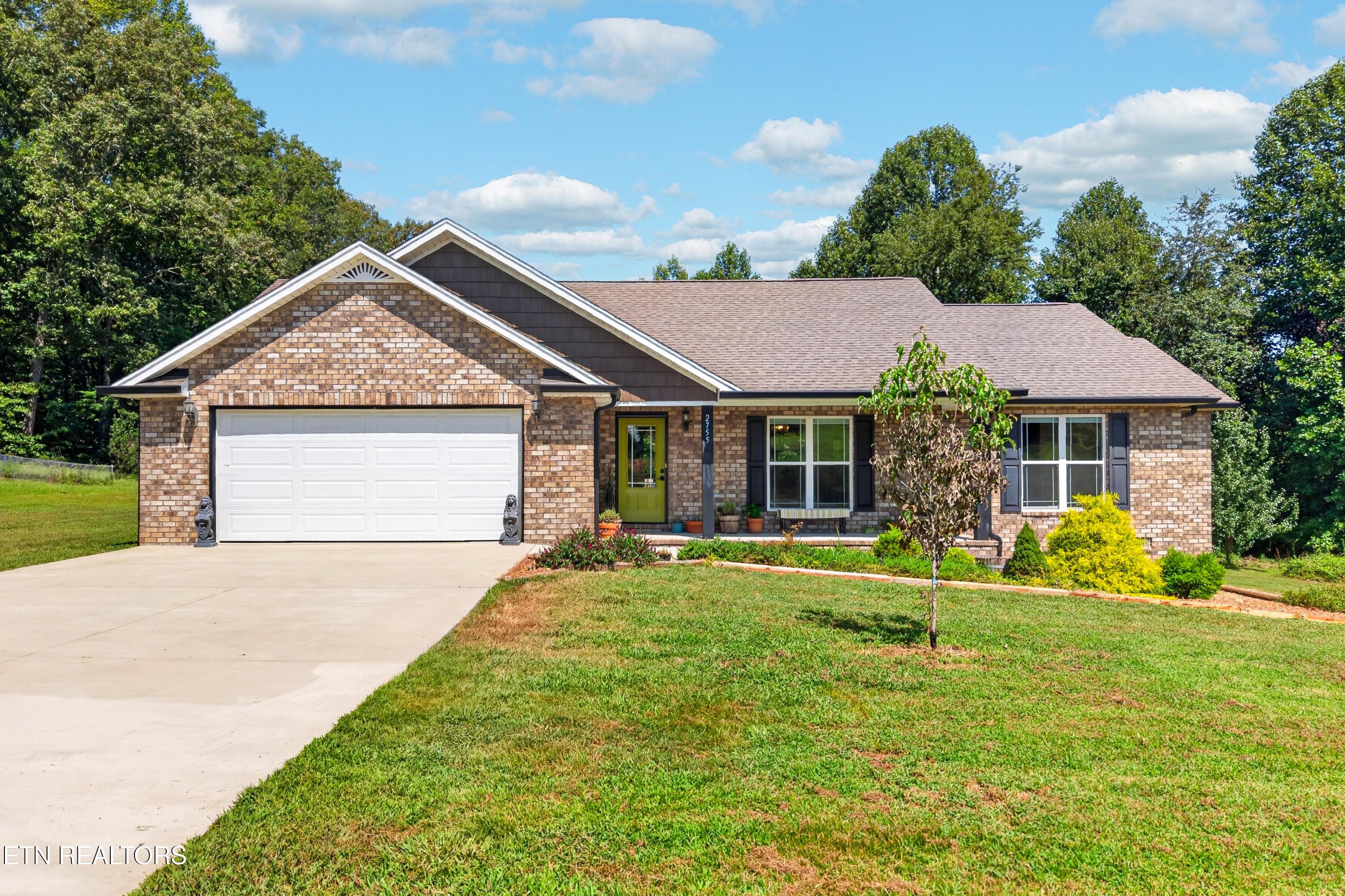 2755 Bennett Rd — photo